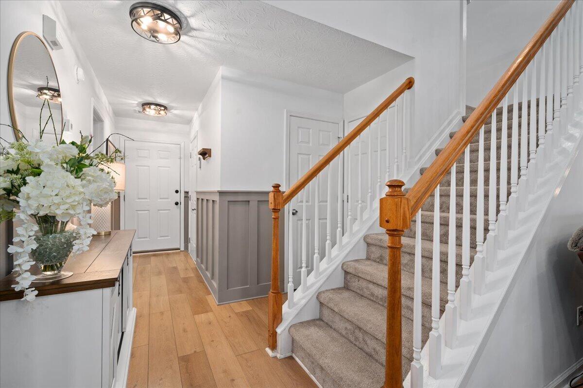 100 Malta Court Property Photo 6