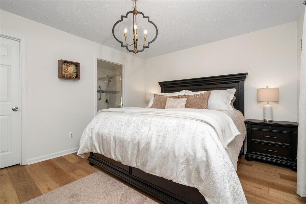 100 Malta Court Property Photo 9