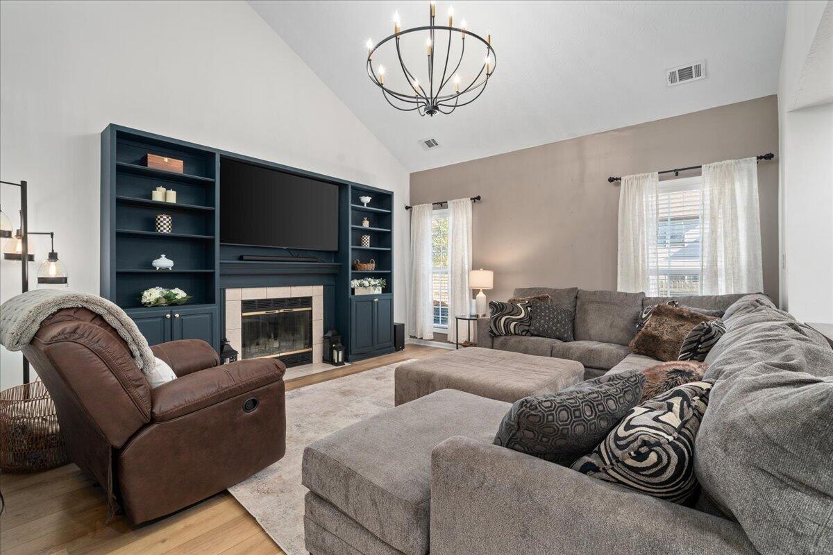 100 Malta Court Property Photo 12
