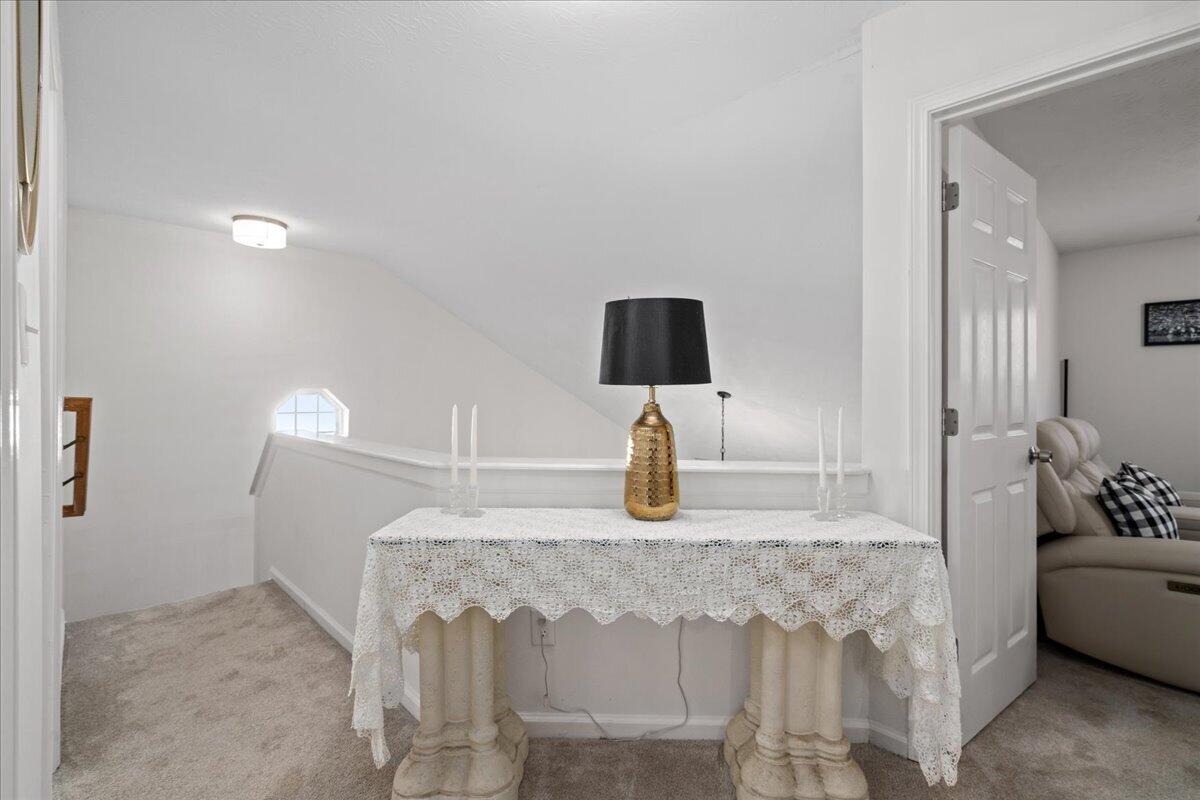 100 Malta Court Property Photo 20