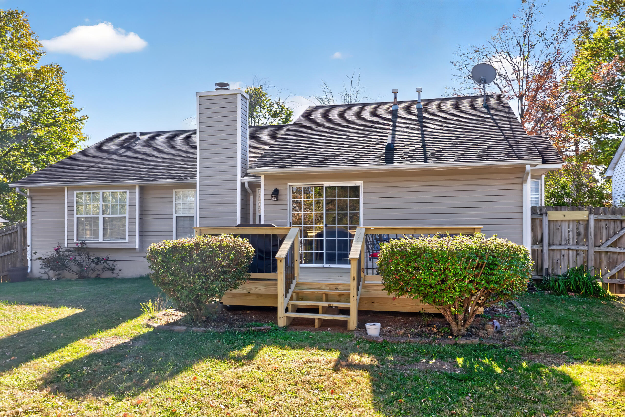 2313 Liberty Station Court Property Photo 2