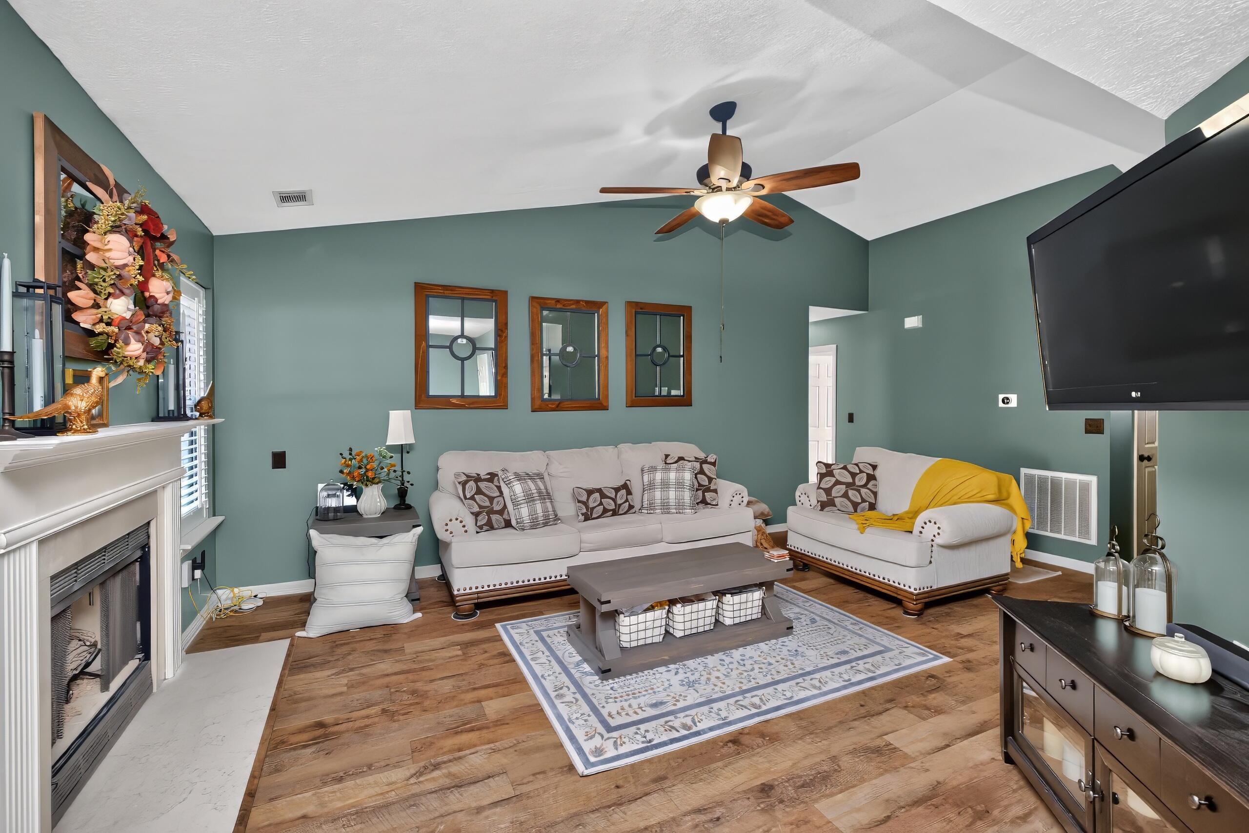 2313 Liberty Station Court Property Photo 5