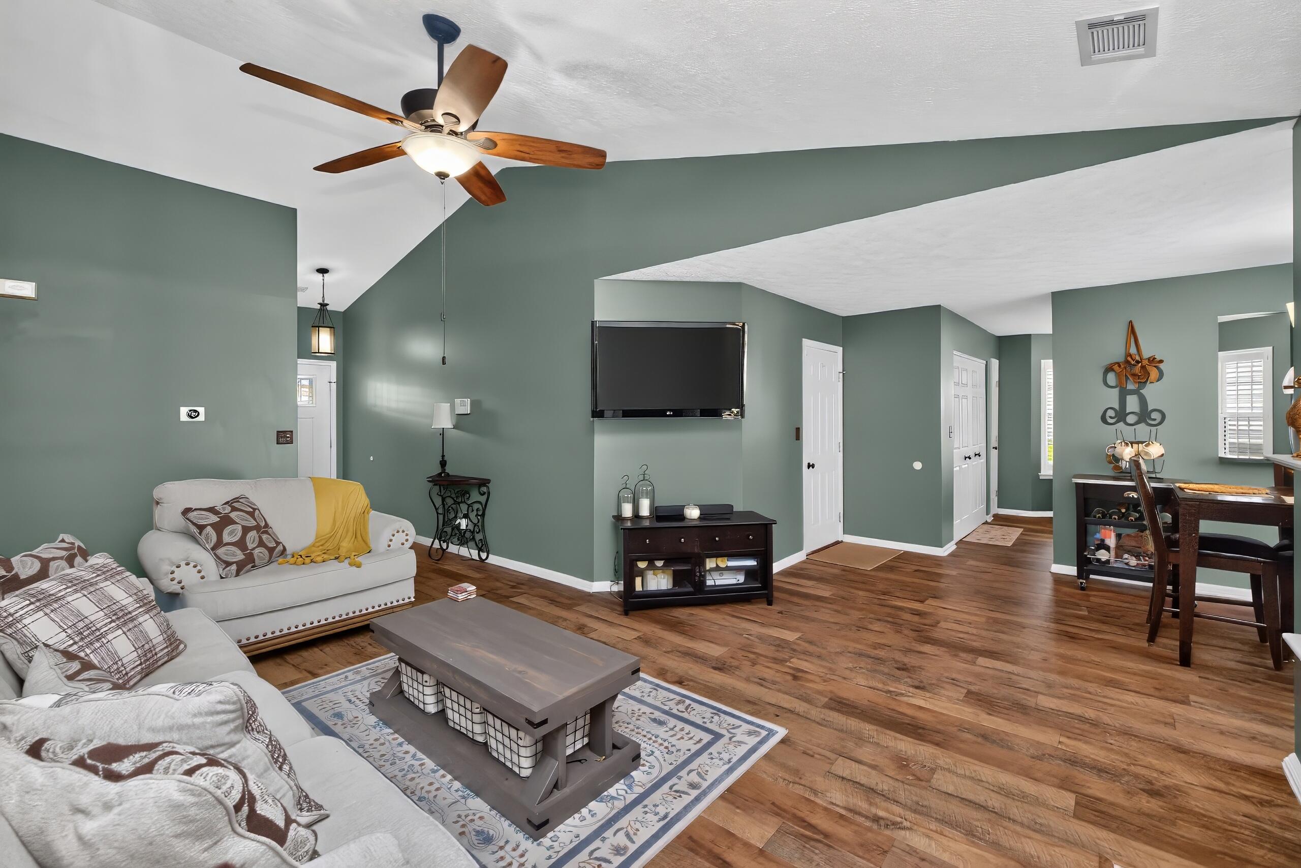 2313 Liberty Station Court Property Photo 6