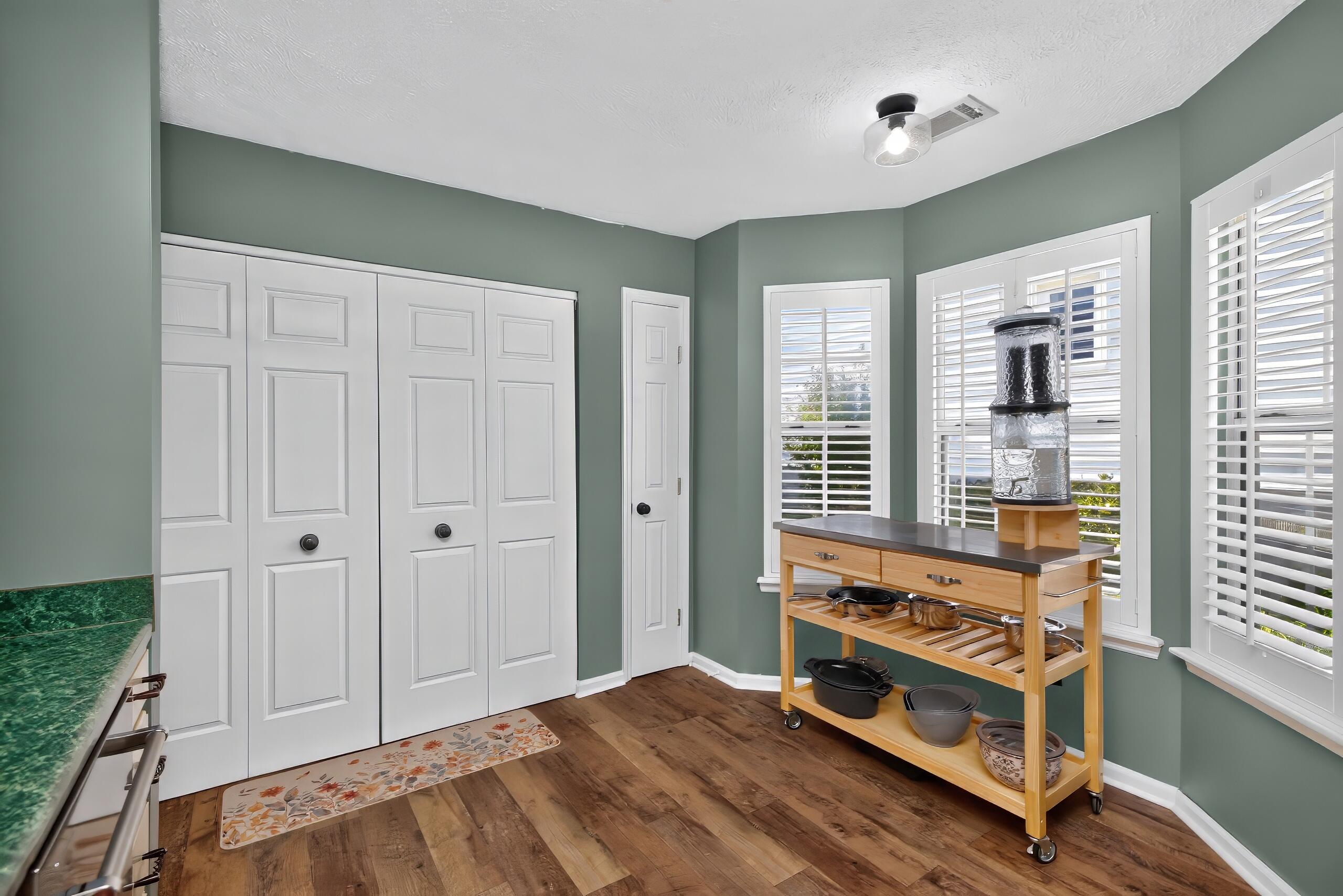 2313 Liberty Station Court Property Photo 12