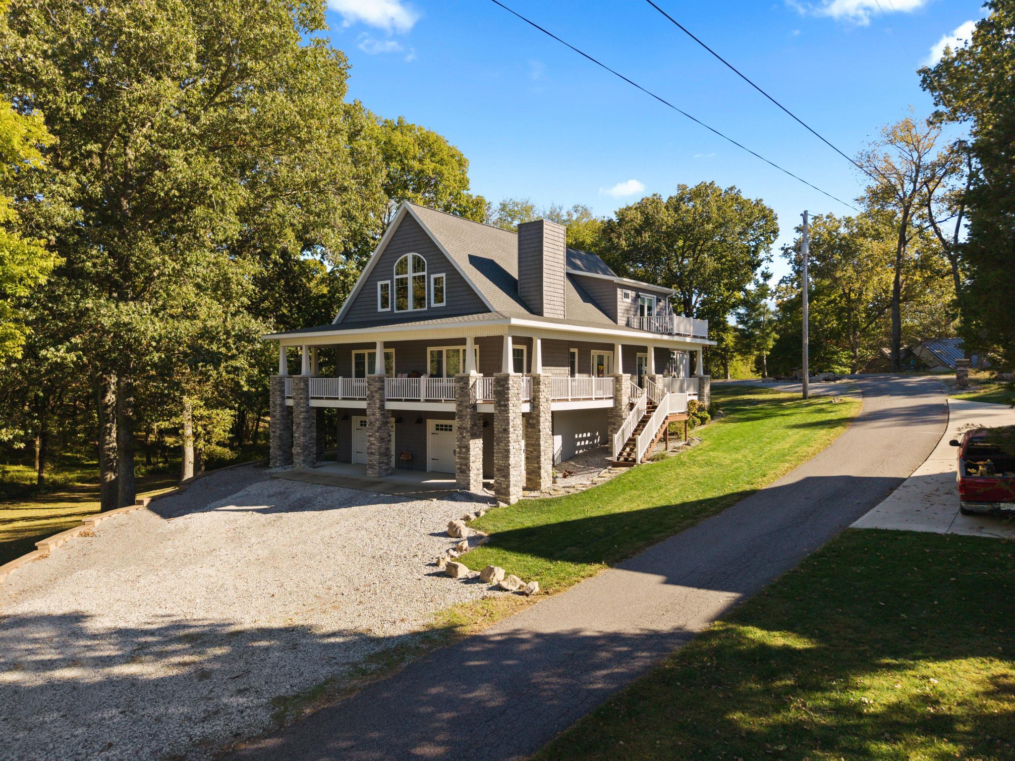 35 Hampton Drive Property Photo 1