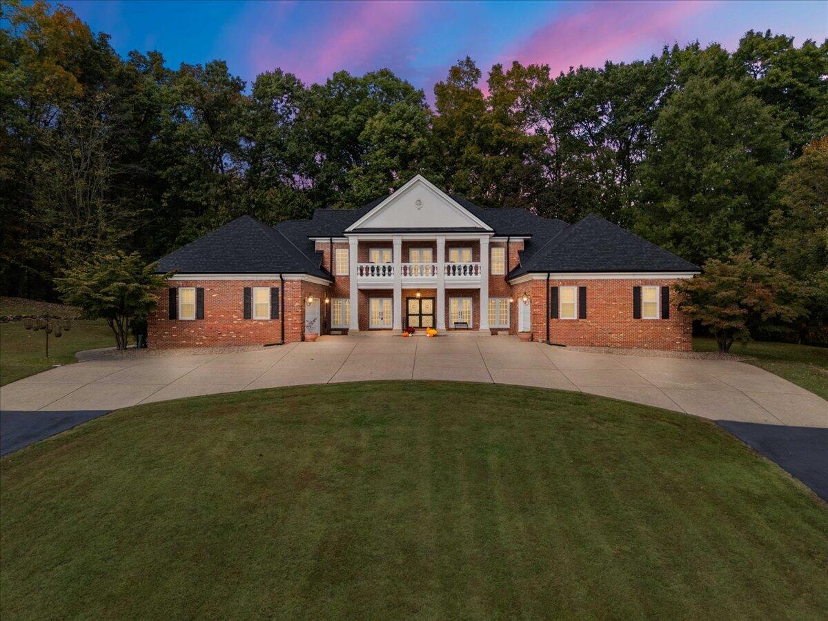 925 Conley Road Property Photo 1