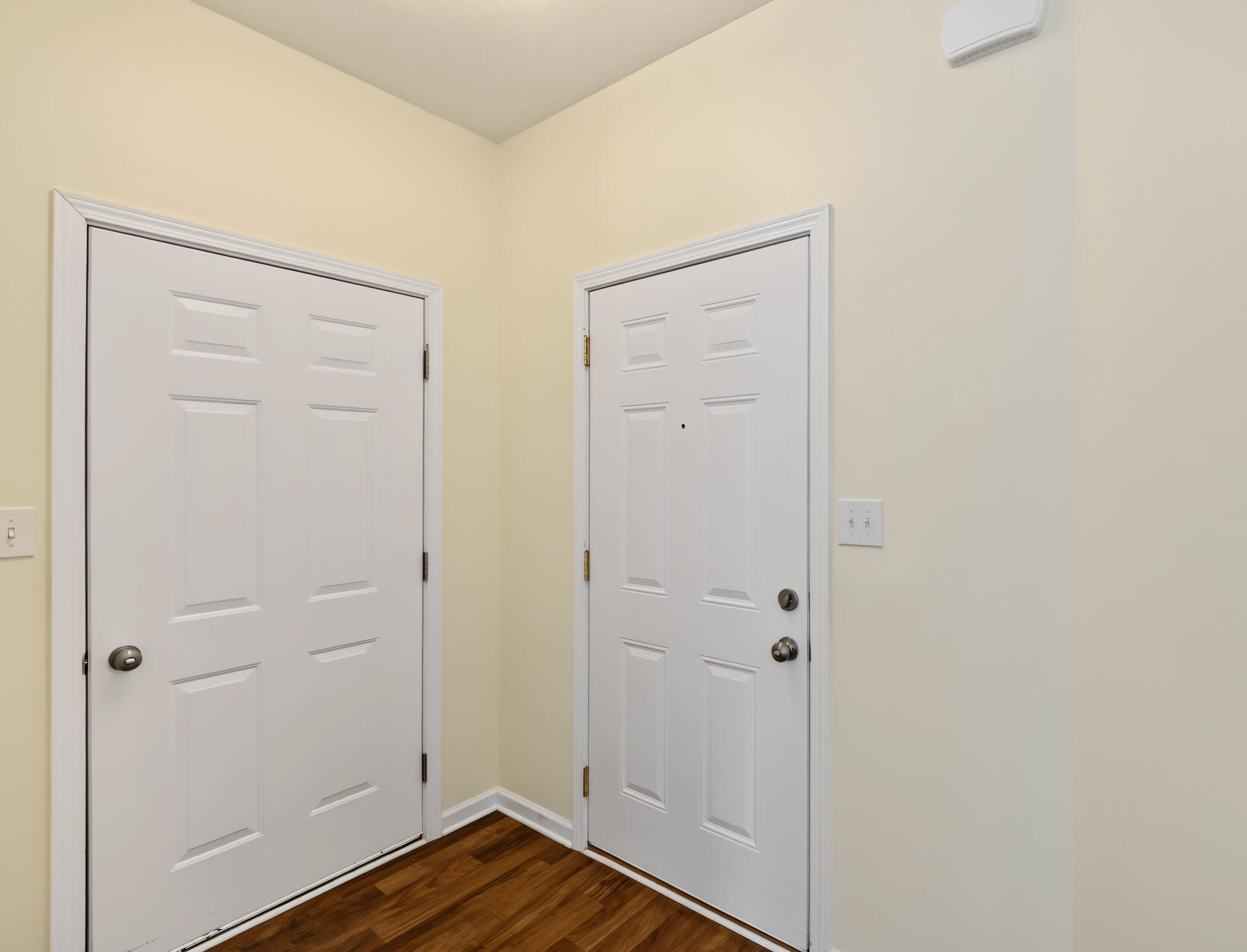 1400 Orchard Drive Property Photo 5