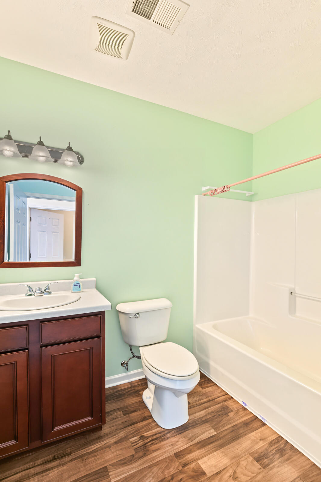 1400 Orchard Drive Property Photo 17