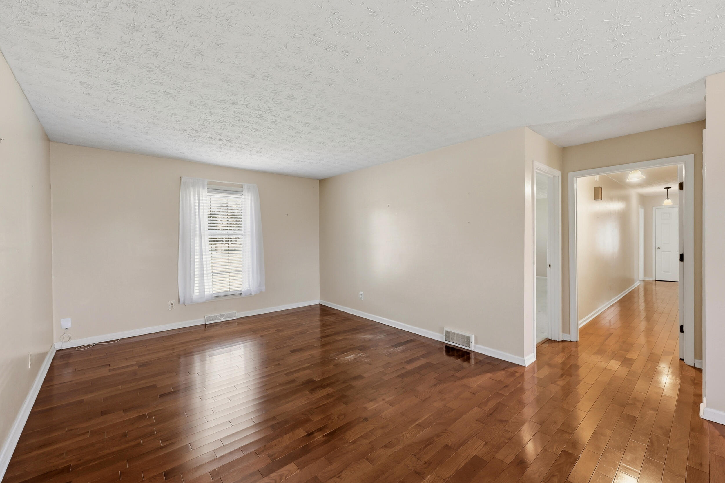 1409 Rebel Road Property Photo 6