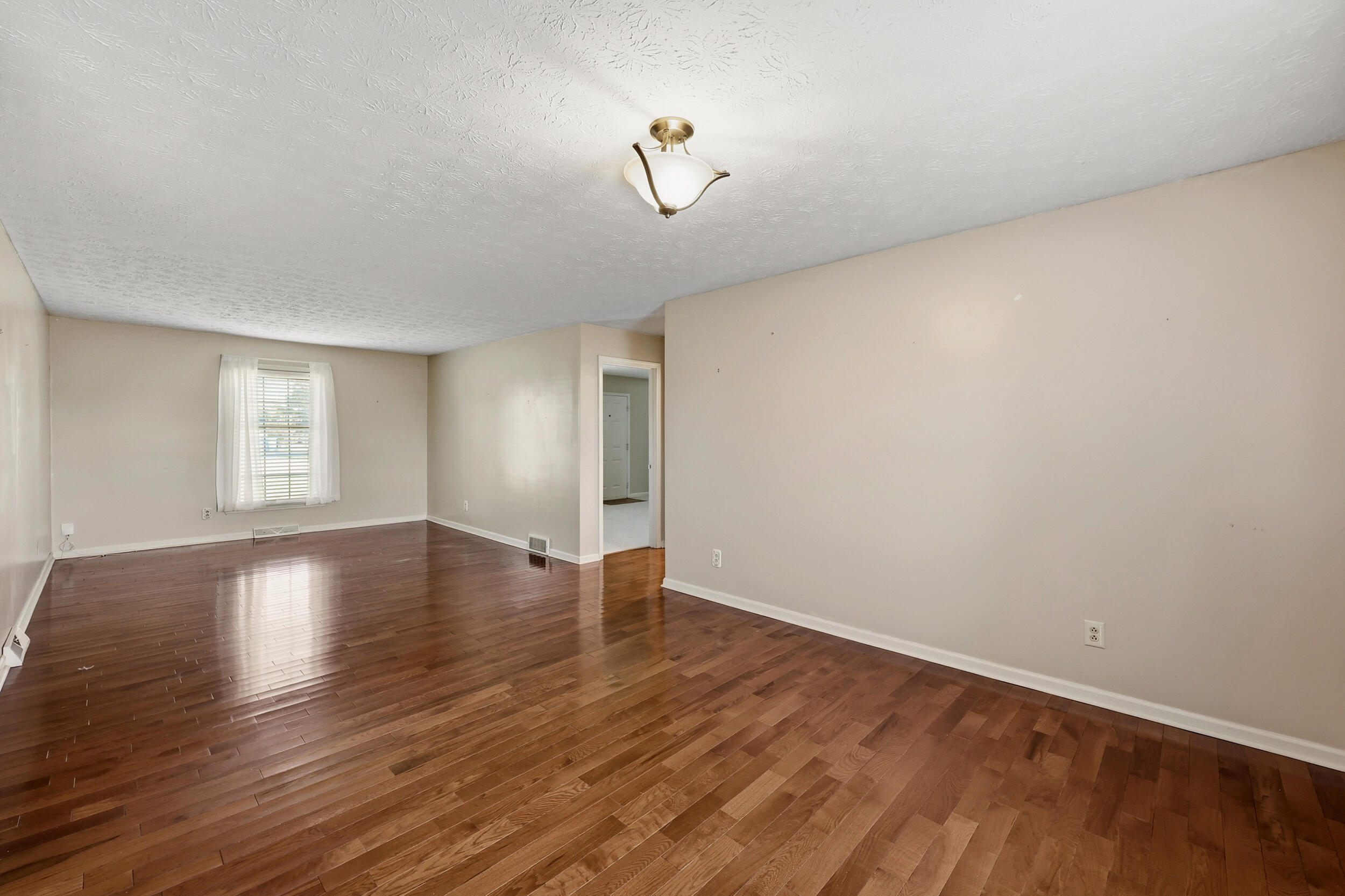 1409 Rebel Road Property Photo 9