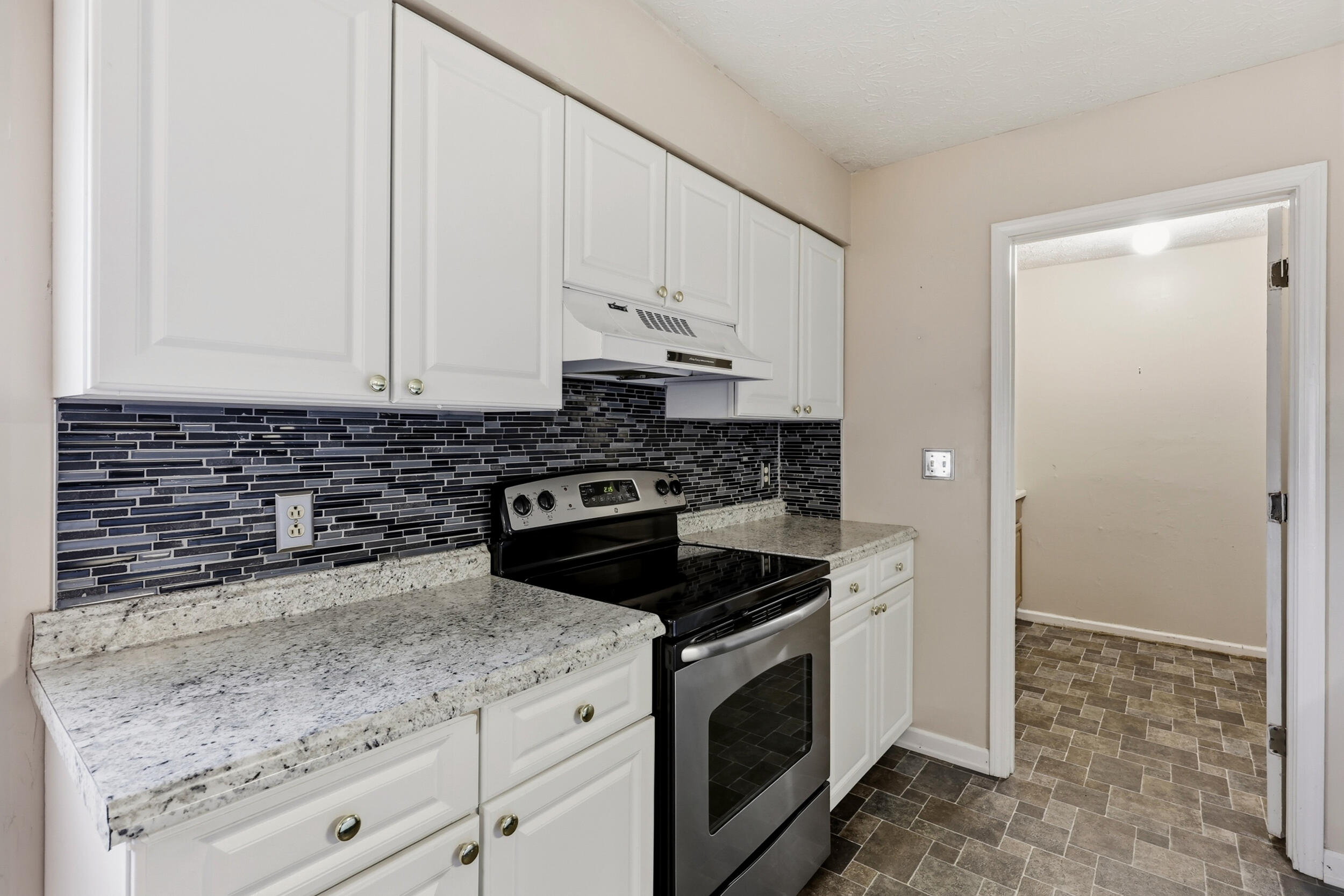 1409 Rebel Road Property Photo 12