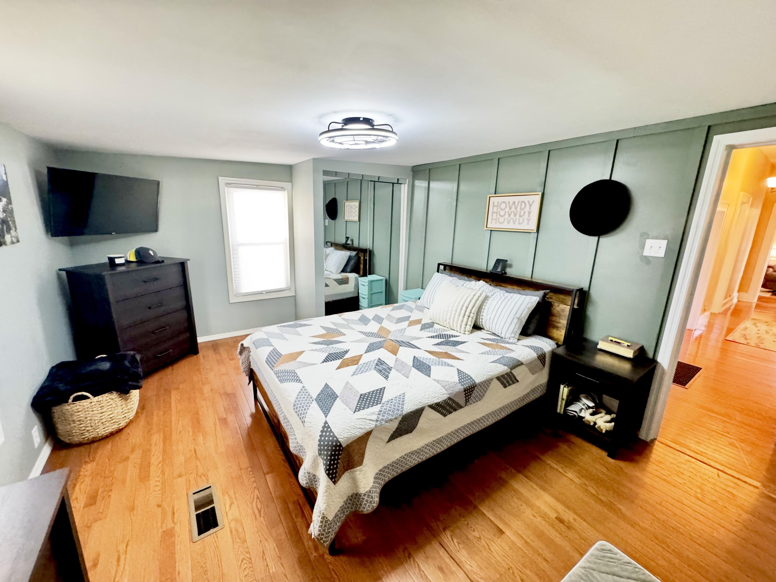 508 Worchester Avenue Property Photo 6