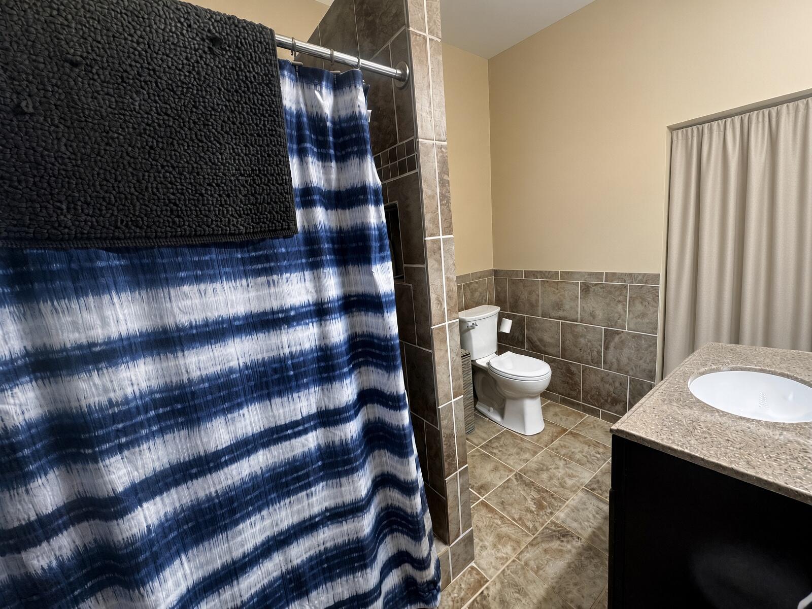 508 Worchester Avenue Property Photo 7