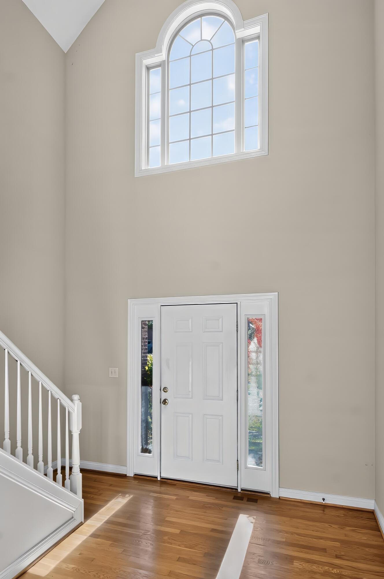 813 Gunpowder Drive Property Photo 3