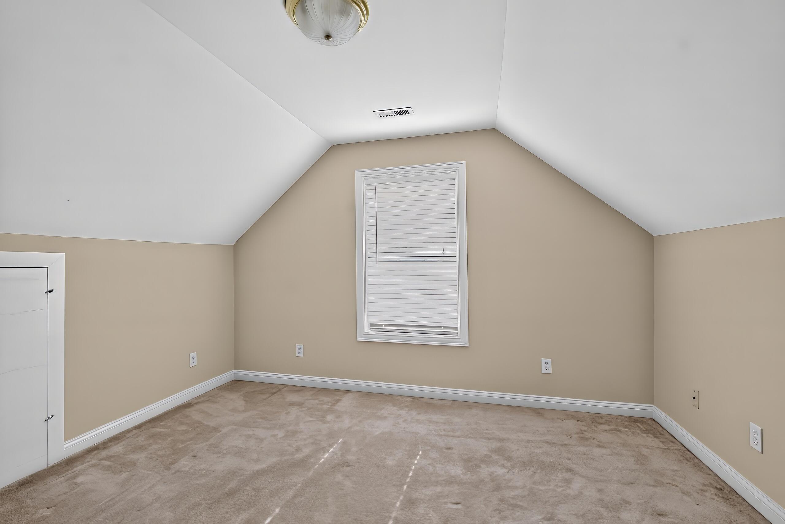 813 Gunpowder Drive Property Photo 28