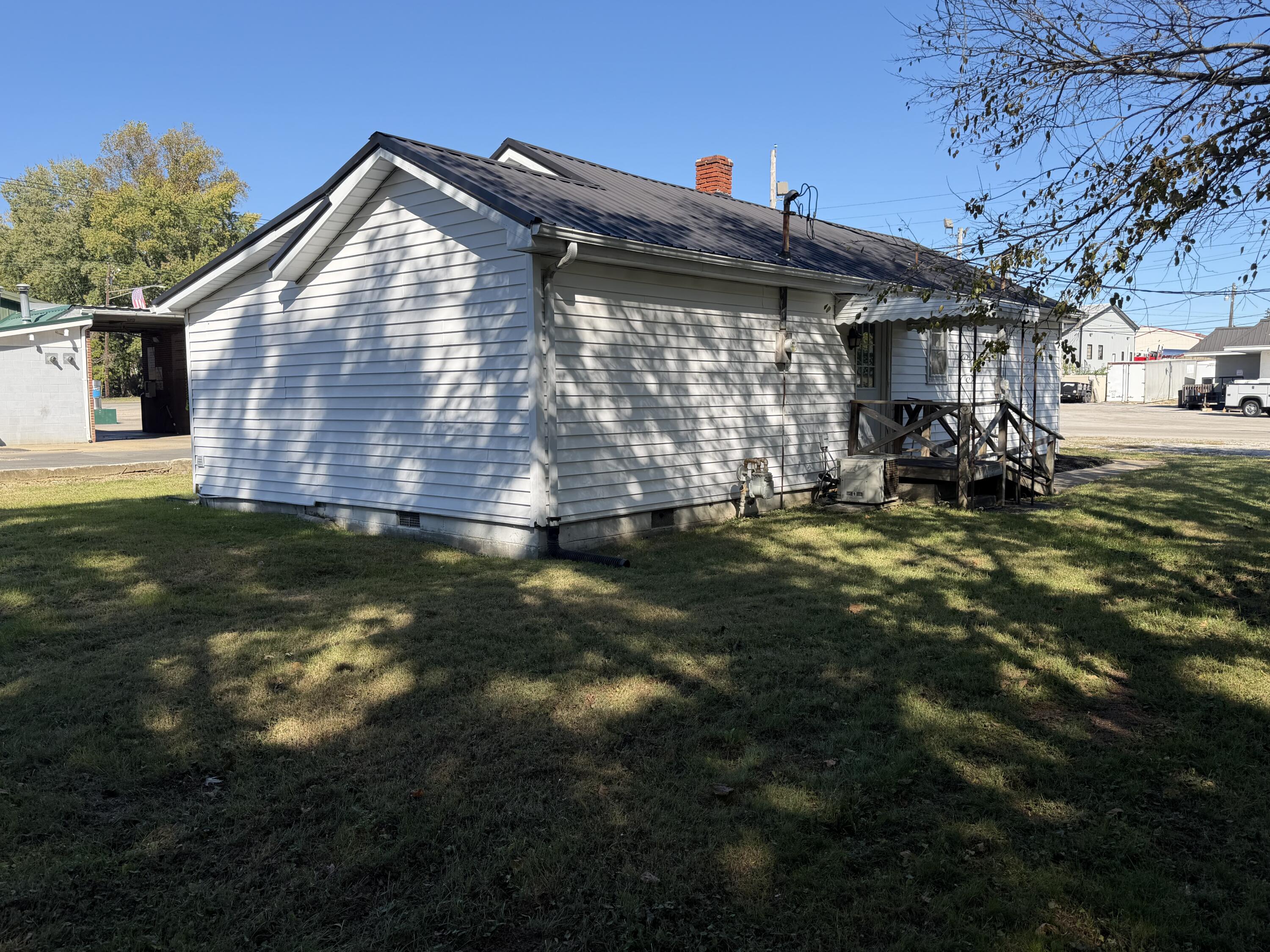 105 Randolph Street Property Photo 5