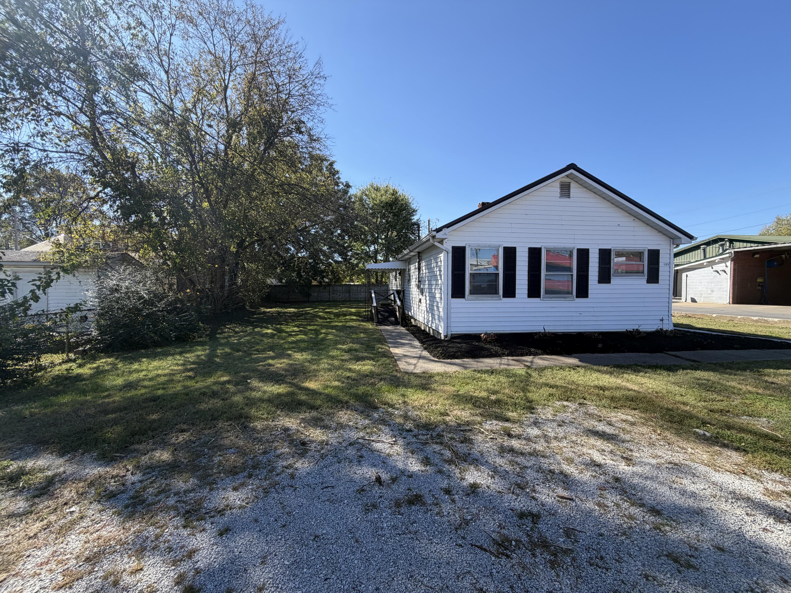 105 Randolph Street Property Photo 8