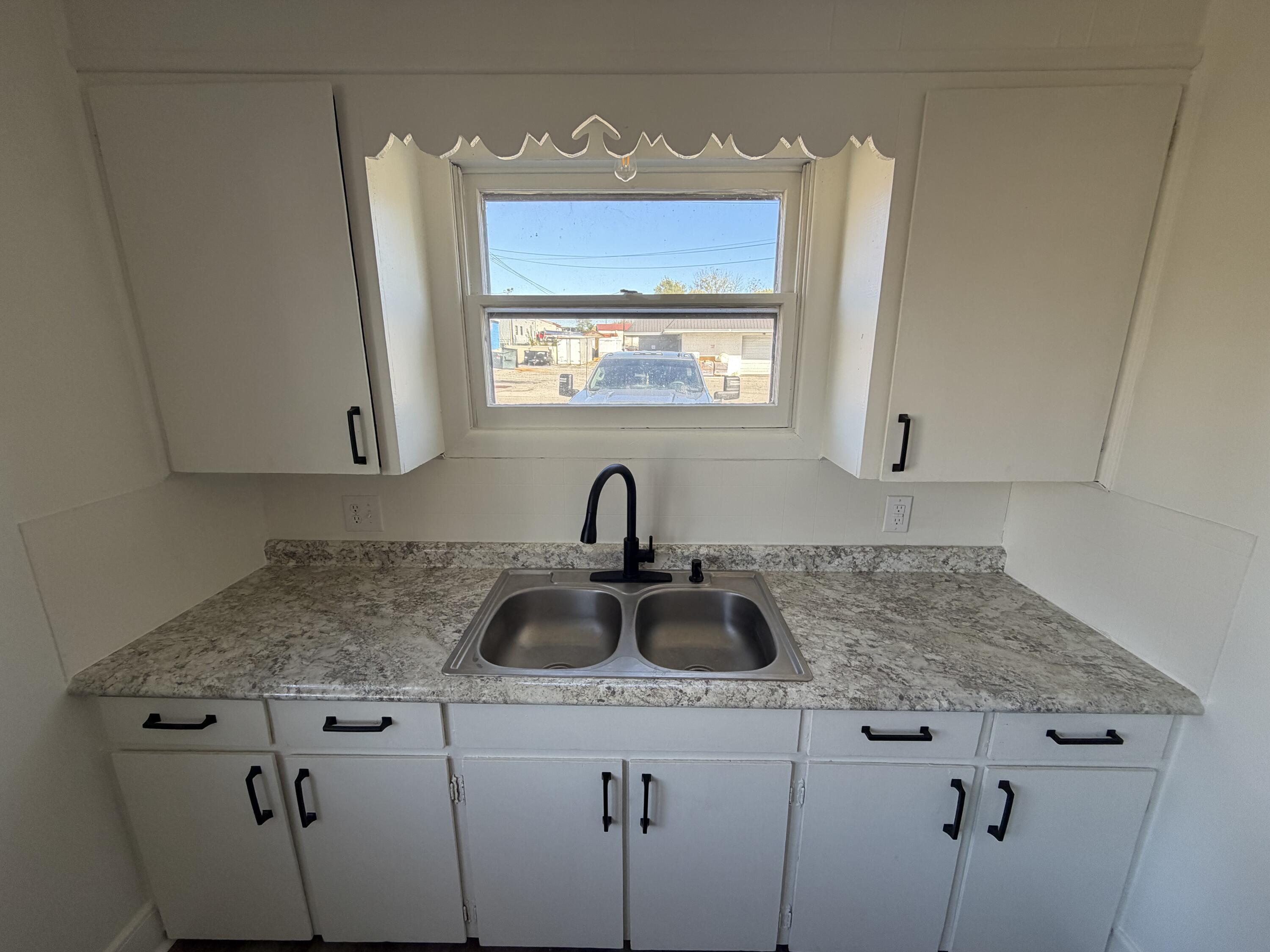 105 Randolph Street Property Photo 16