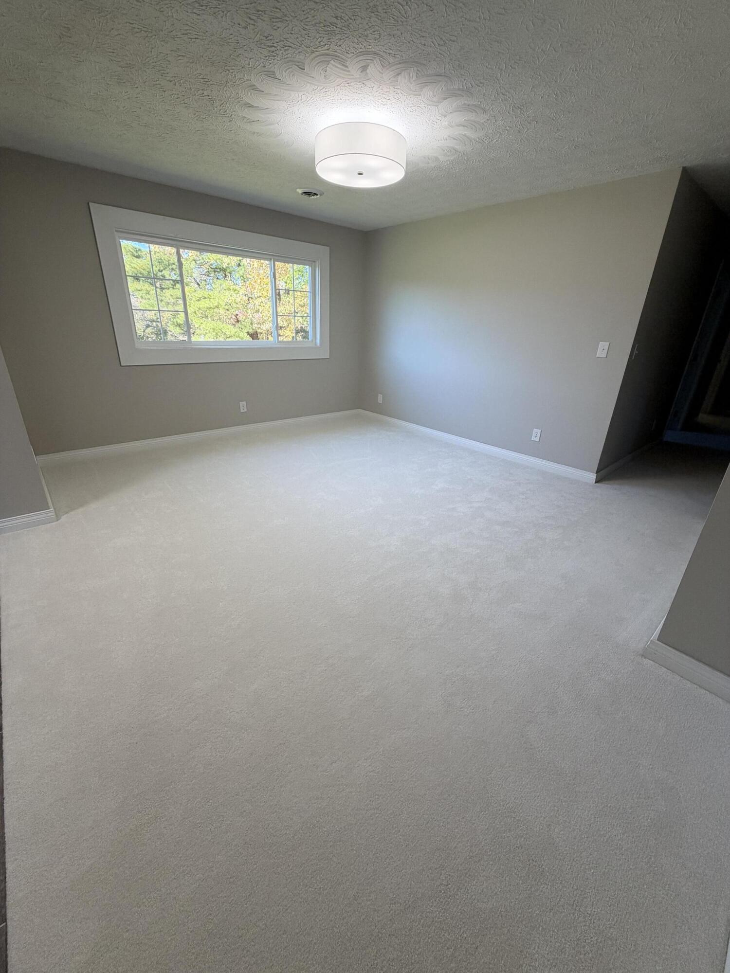 4708 E Ky 8 Property Photo 14