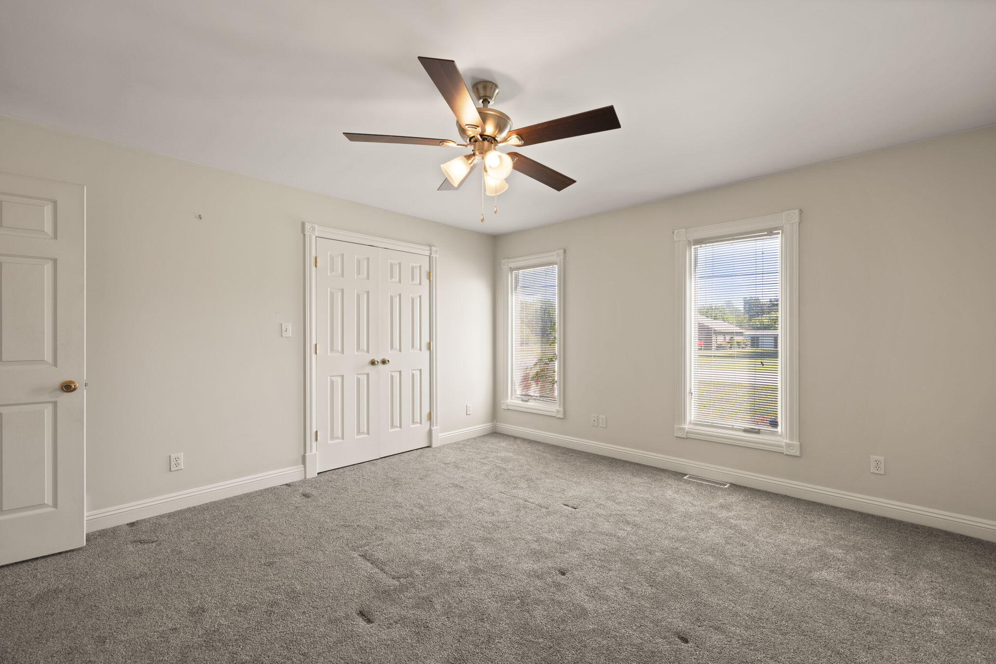 138 Country Acres Drive Property Photo 52