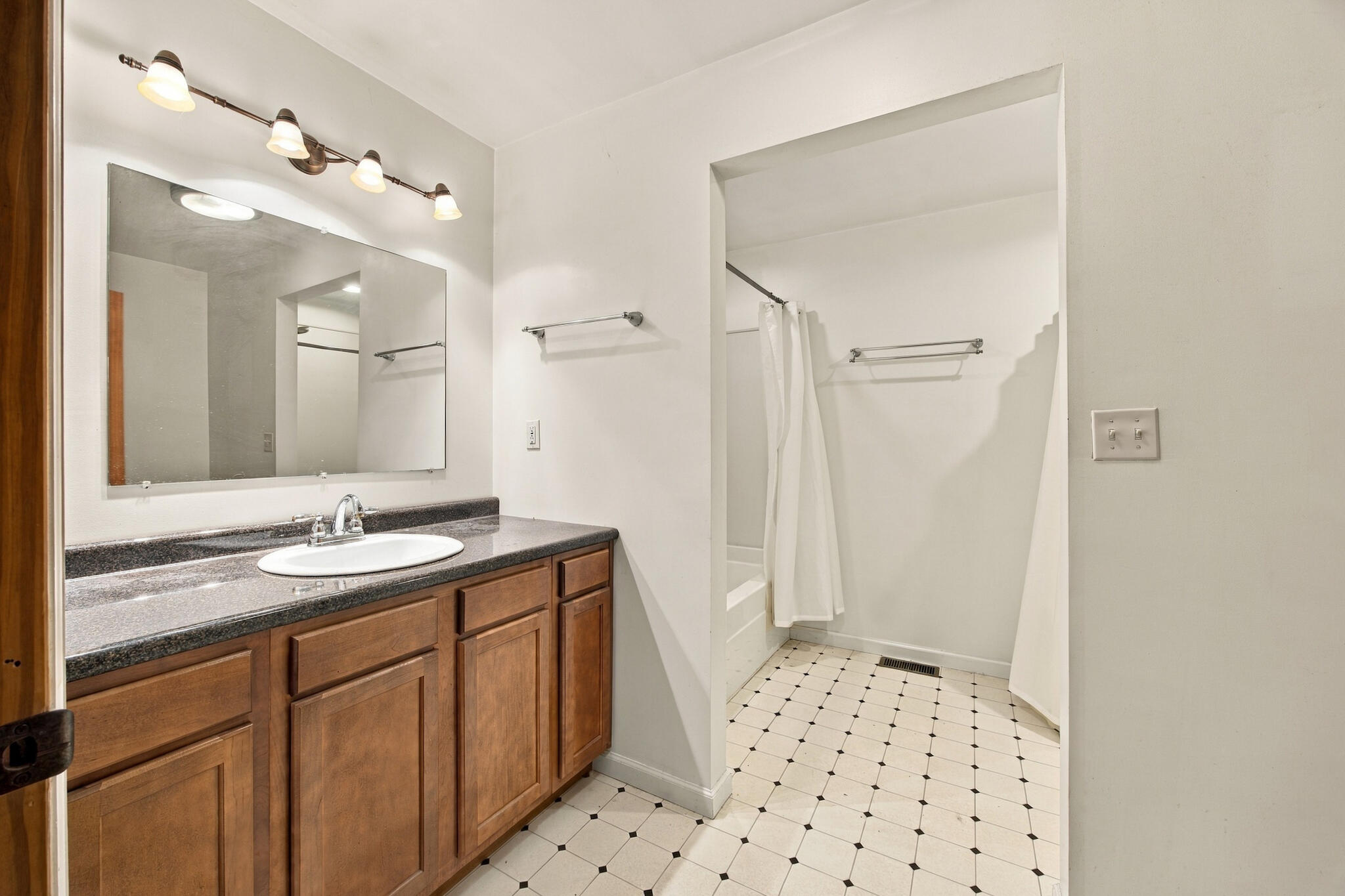 1574 Sloans Valley Road Property Photo 26