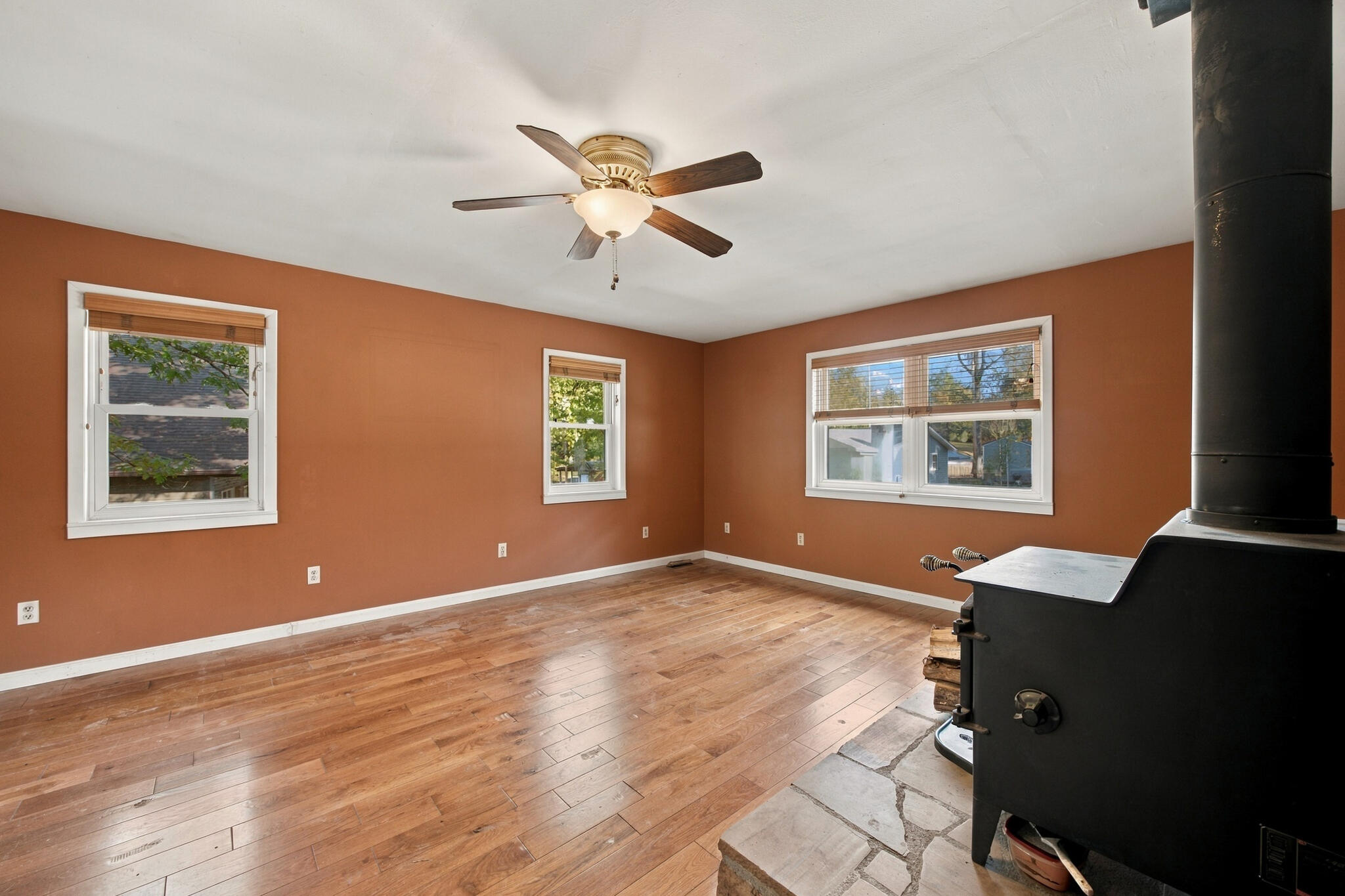1574 Sloans Valley Road Property Photo 28