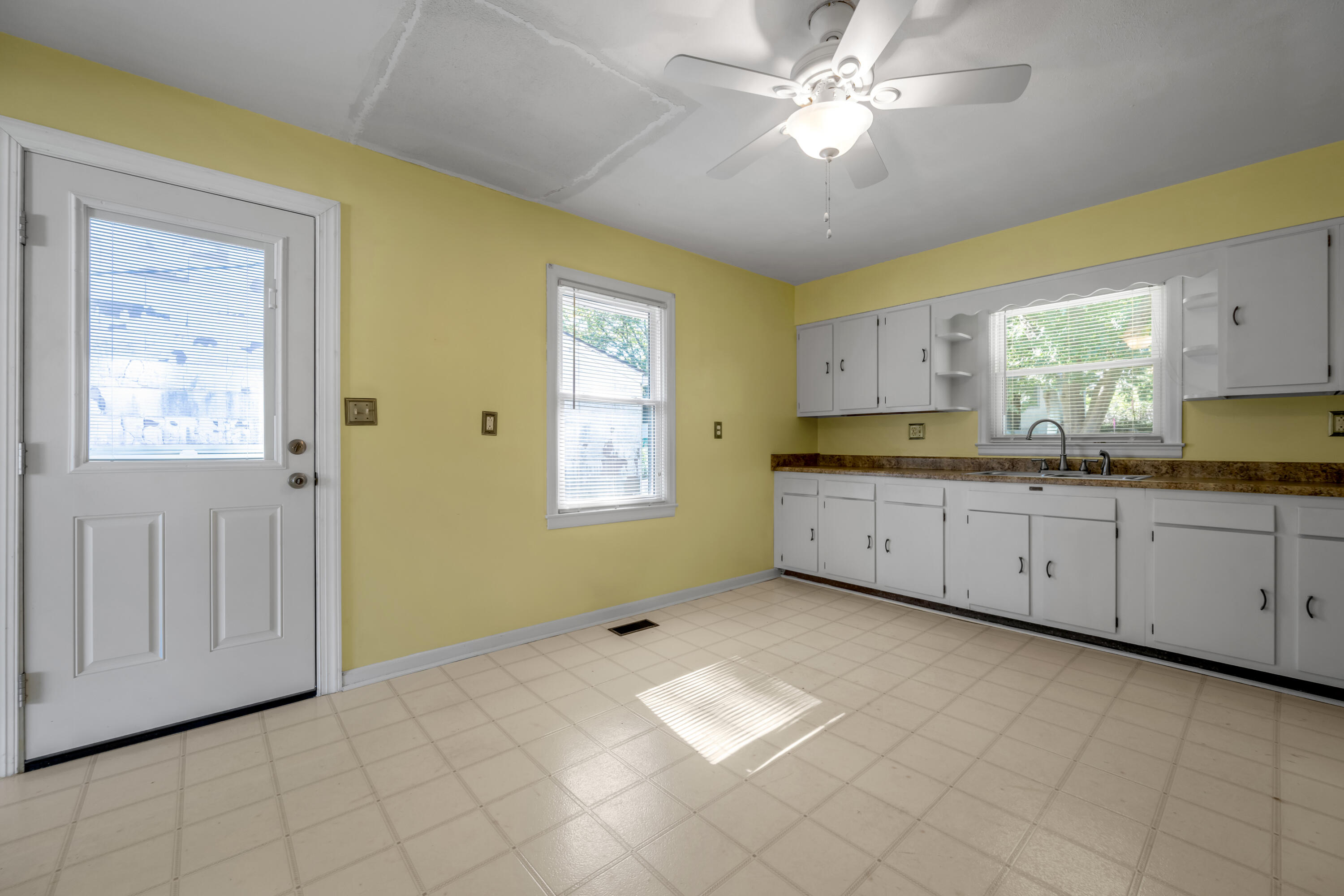128 Meredith Avenue Property Photo 9
