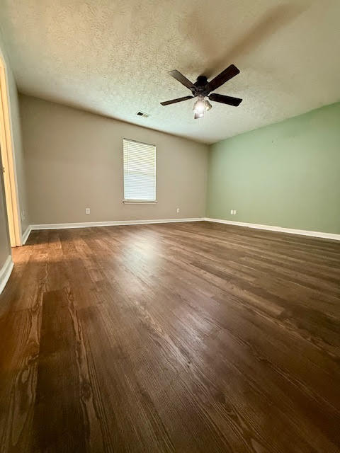 516 Dabney Drive Property Photo 3