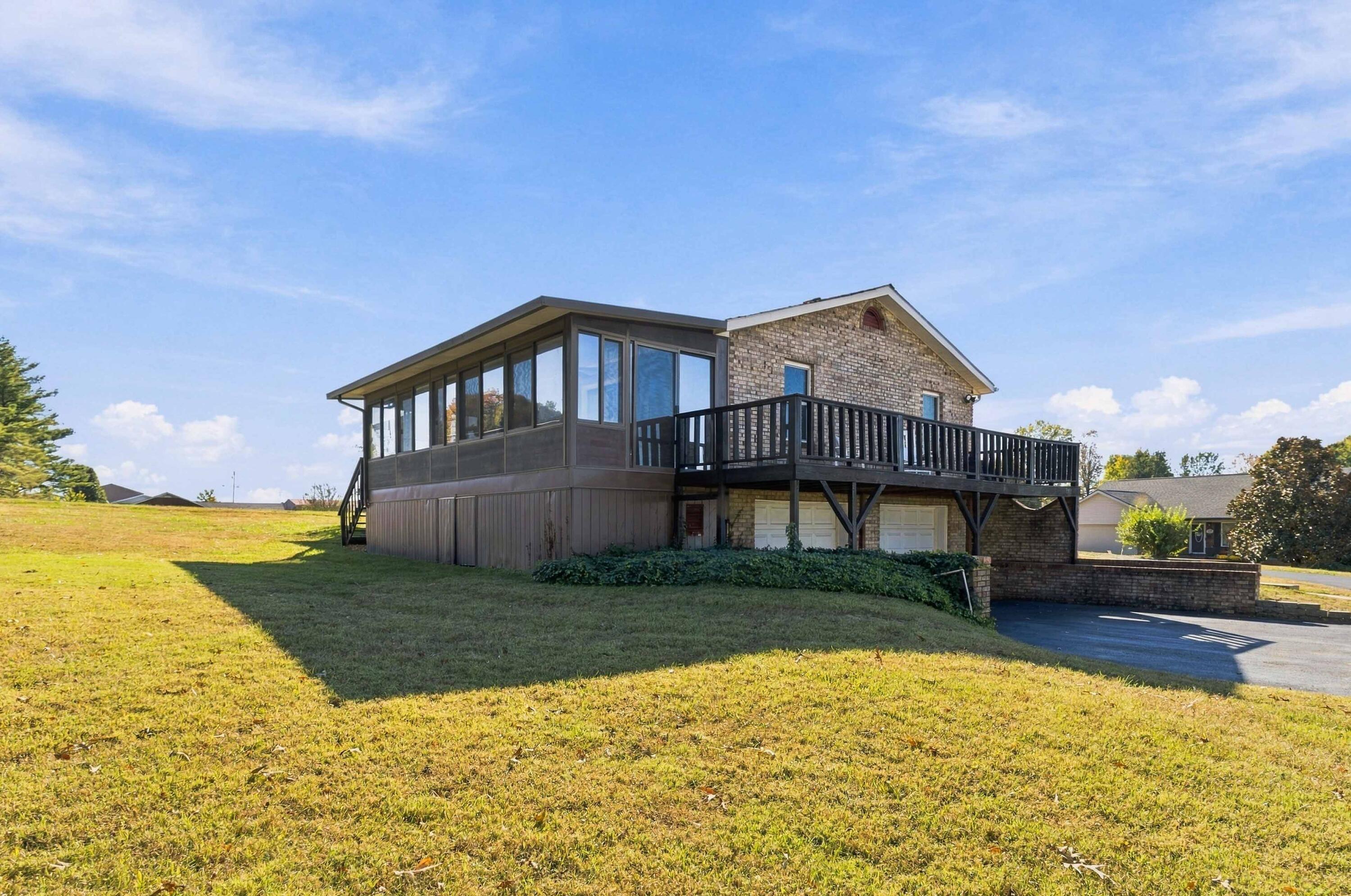 2270 Oak Hill Road Property Photo 8