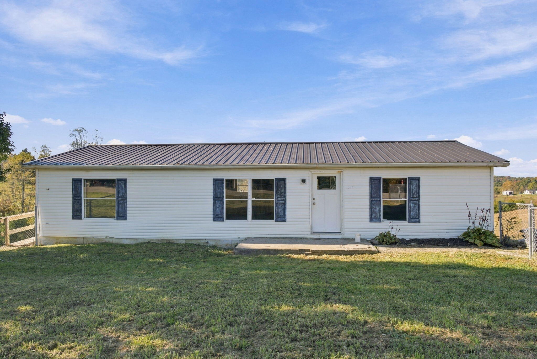 2840 Pleasant Grove Road Property Photo 2