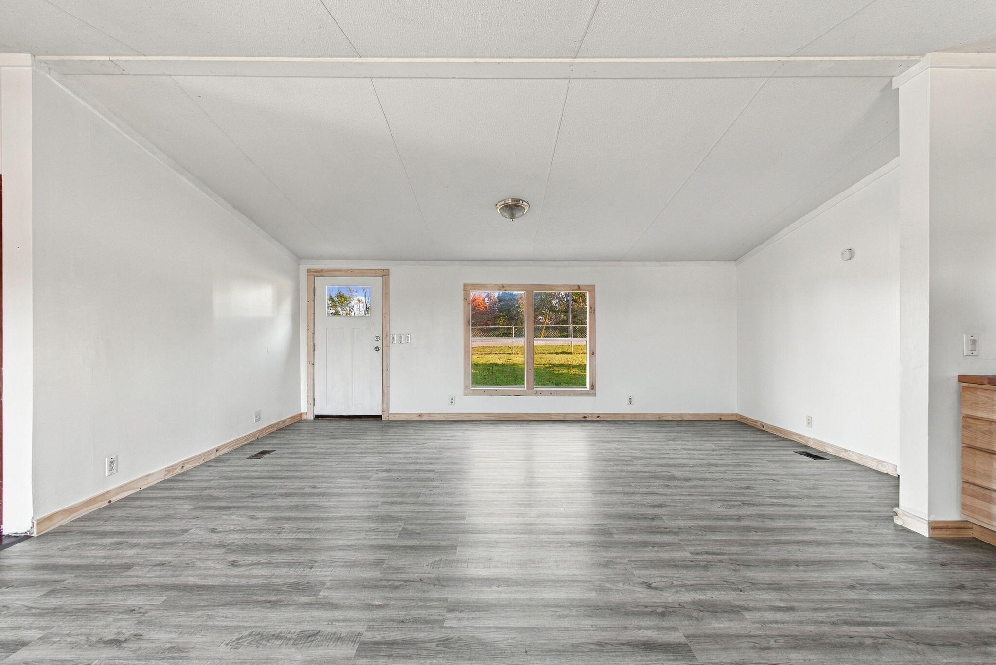 2840 Pleasant Grove Road Property Photo 6