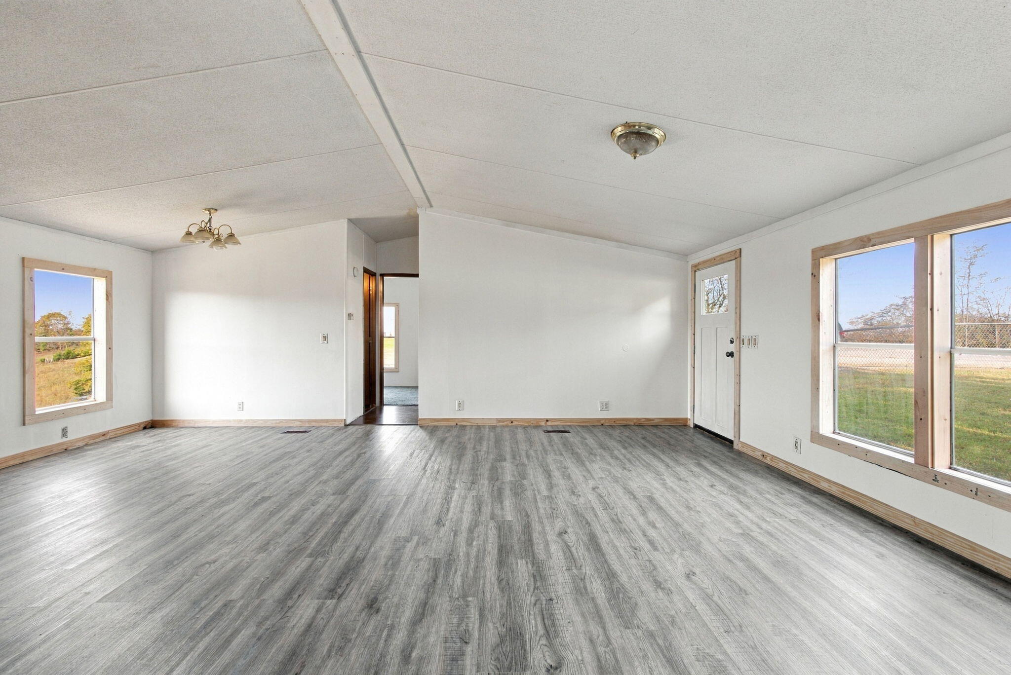 2840 Pleasant Grove Road Property Photo 7