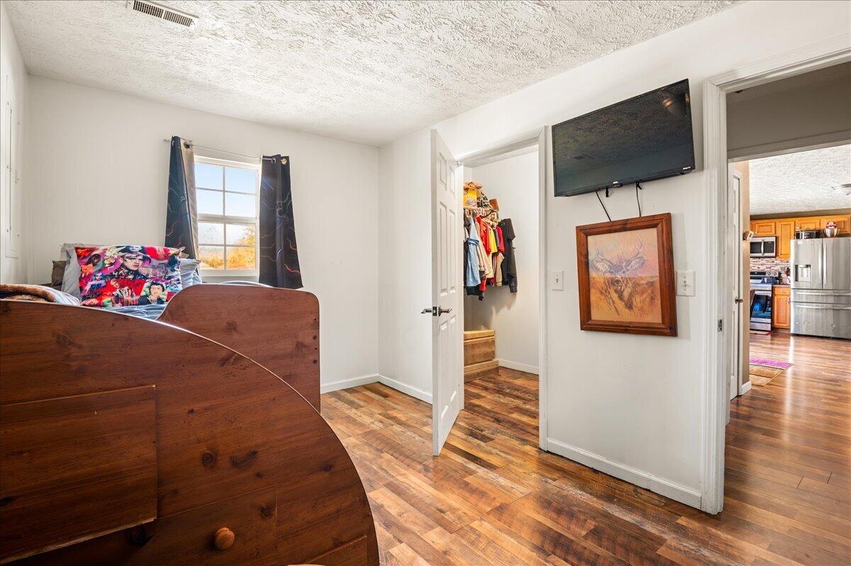 6830 E Laurel Road Property Photo 20