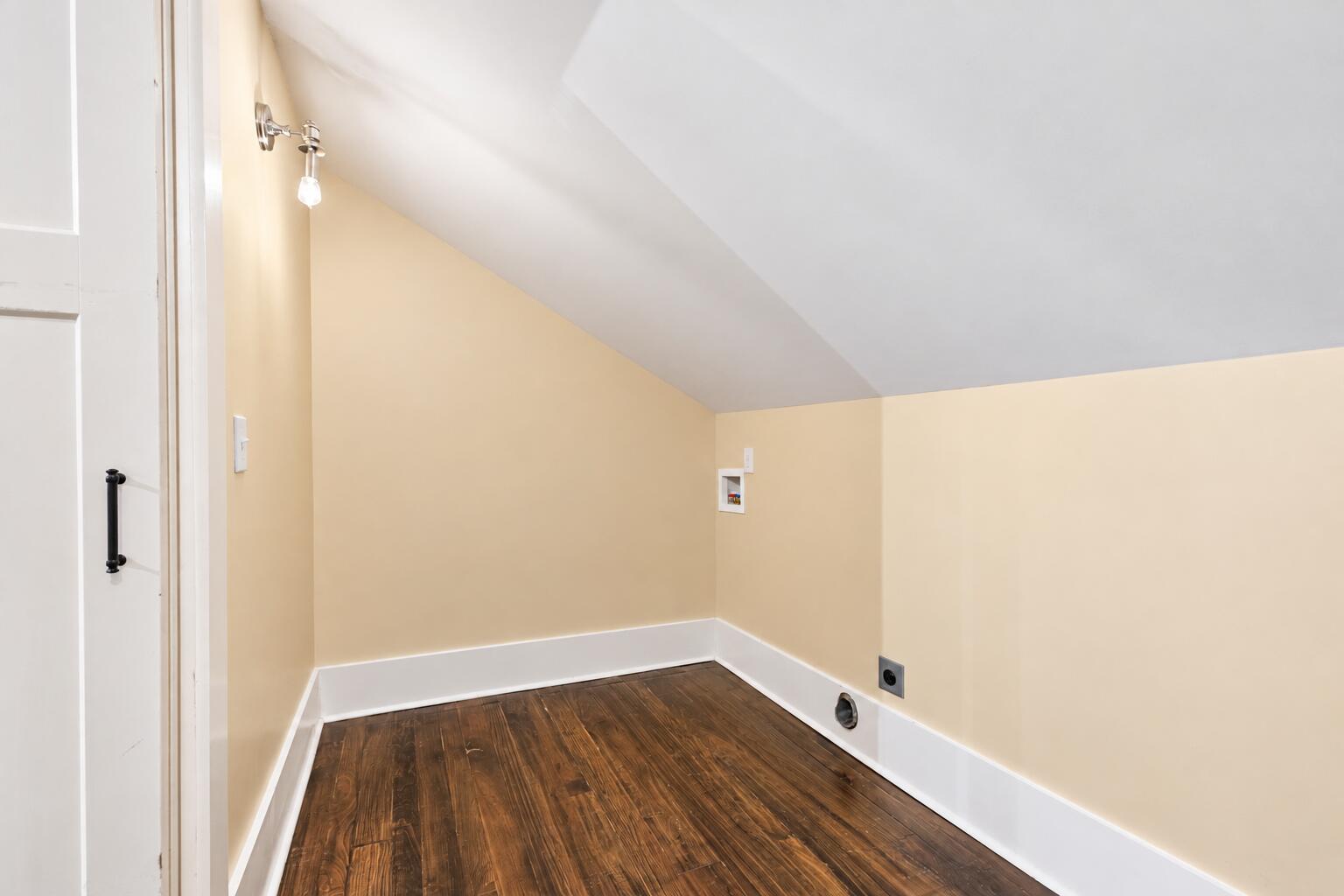 765 Beaumont Avenue Property Photo 44