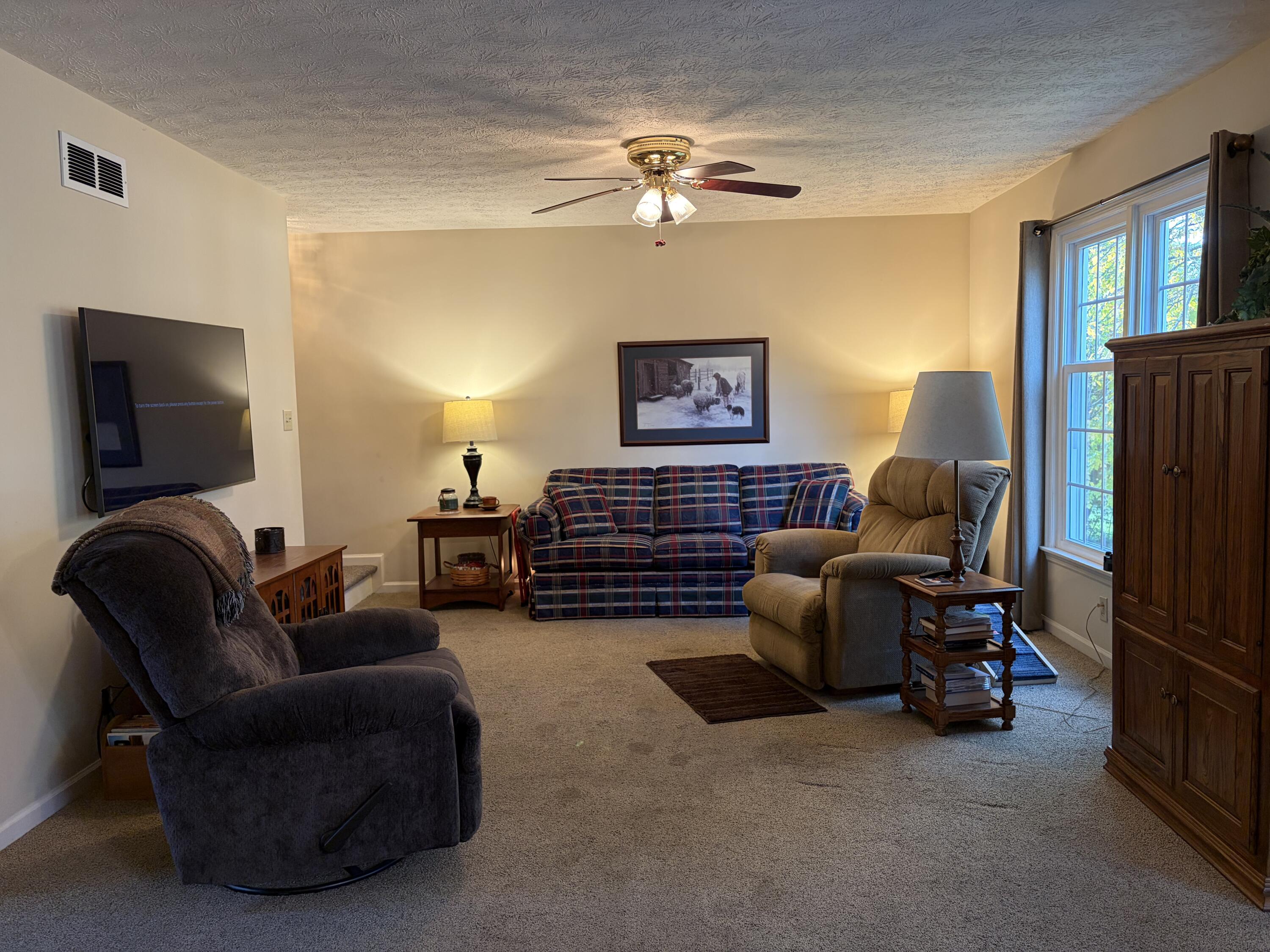 1306 Bonnie Blue Loop Property Photo 9