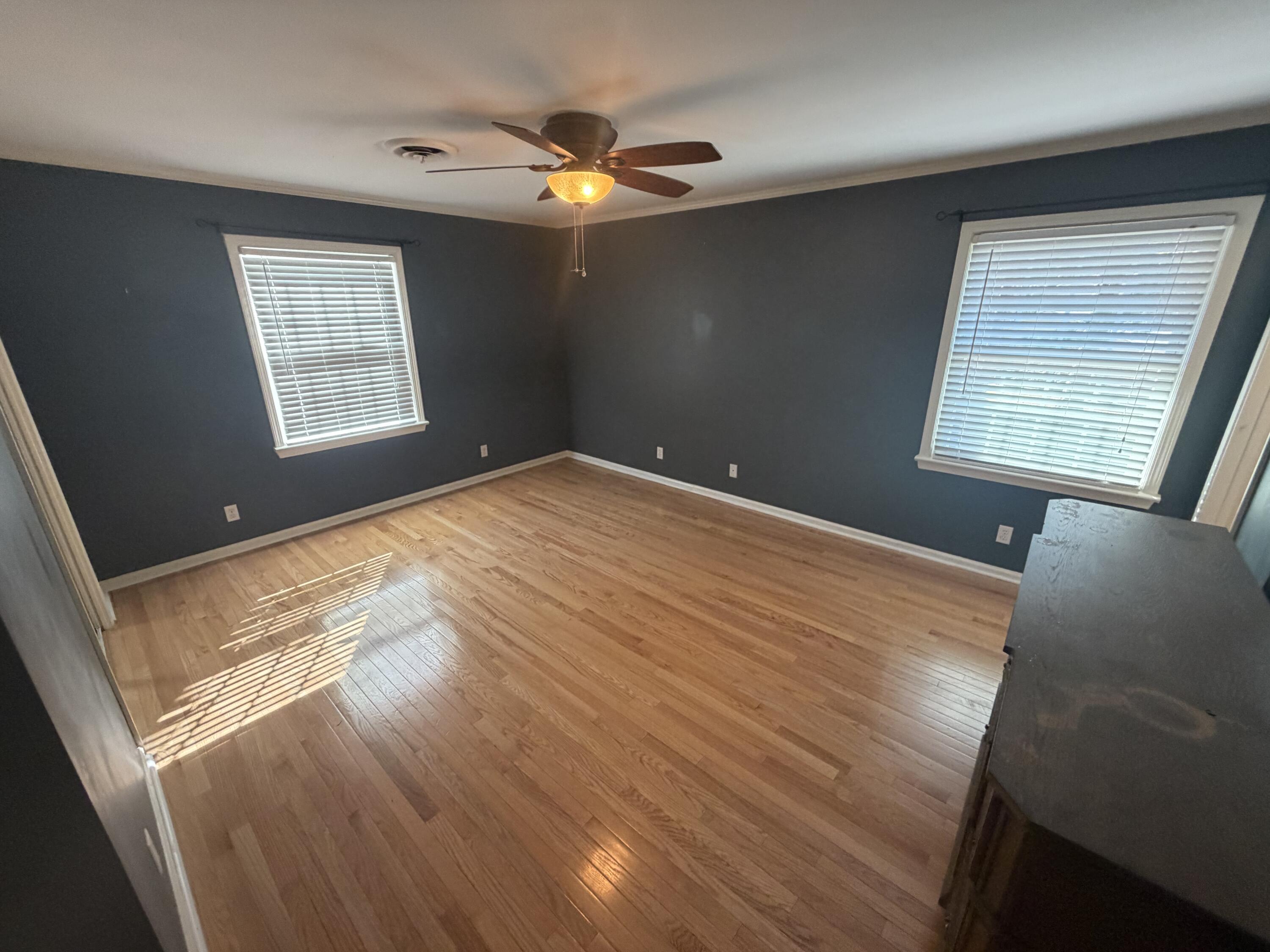 371 Oakcrest Drive Property Photo 9