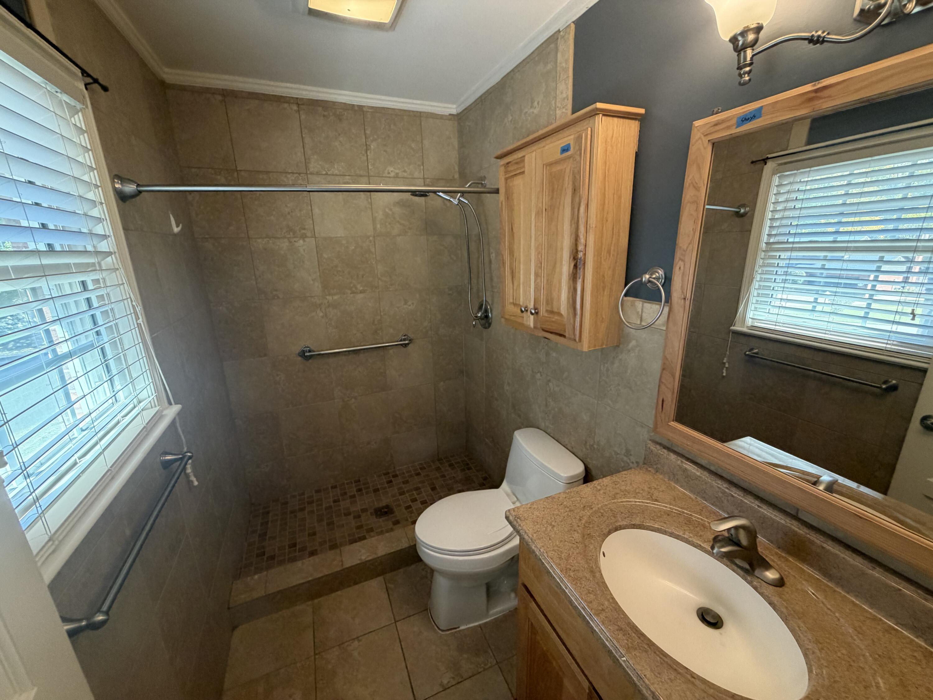 371 Oakcrest Drive Property Photo 11