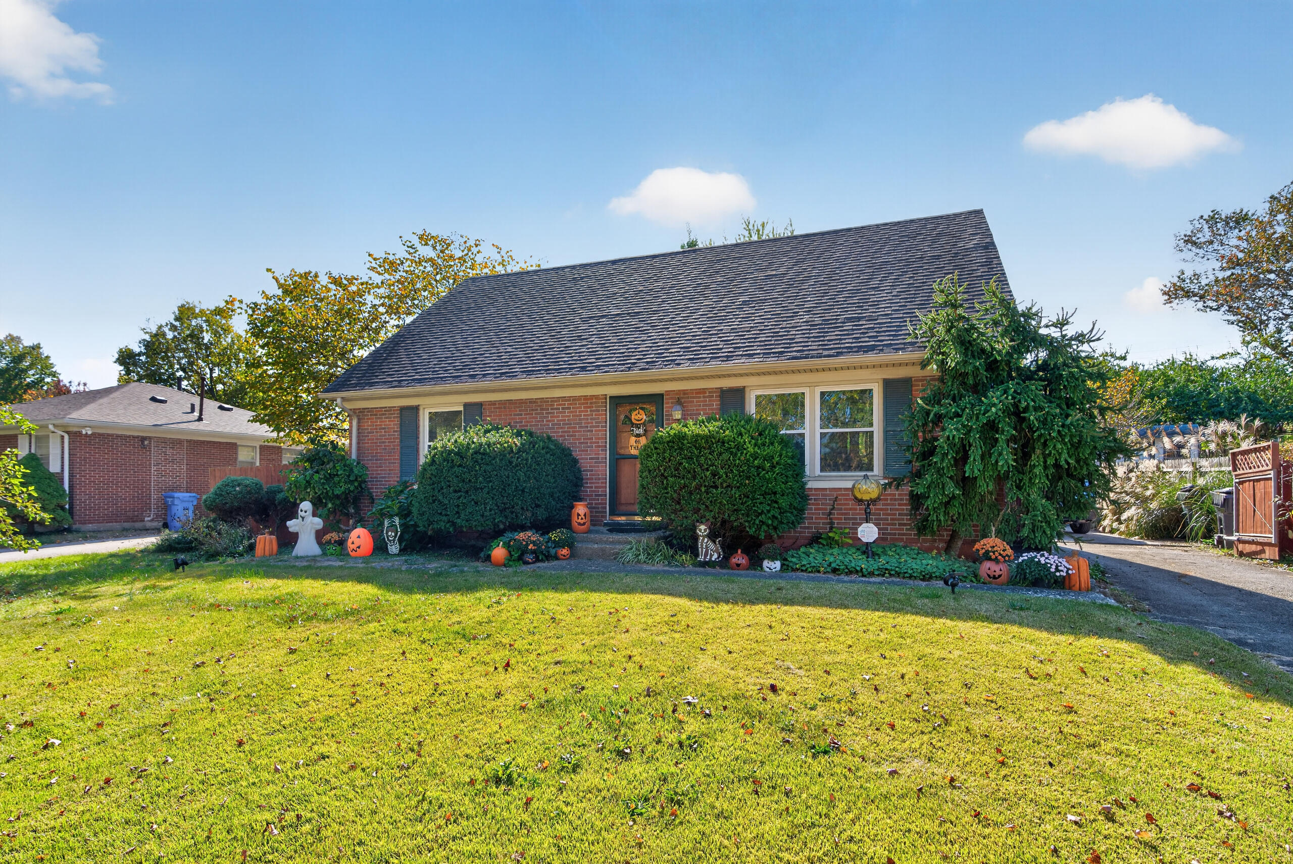 646 Hyden Court Property Photo 1