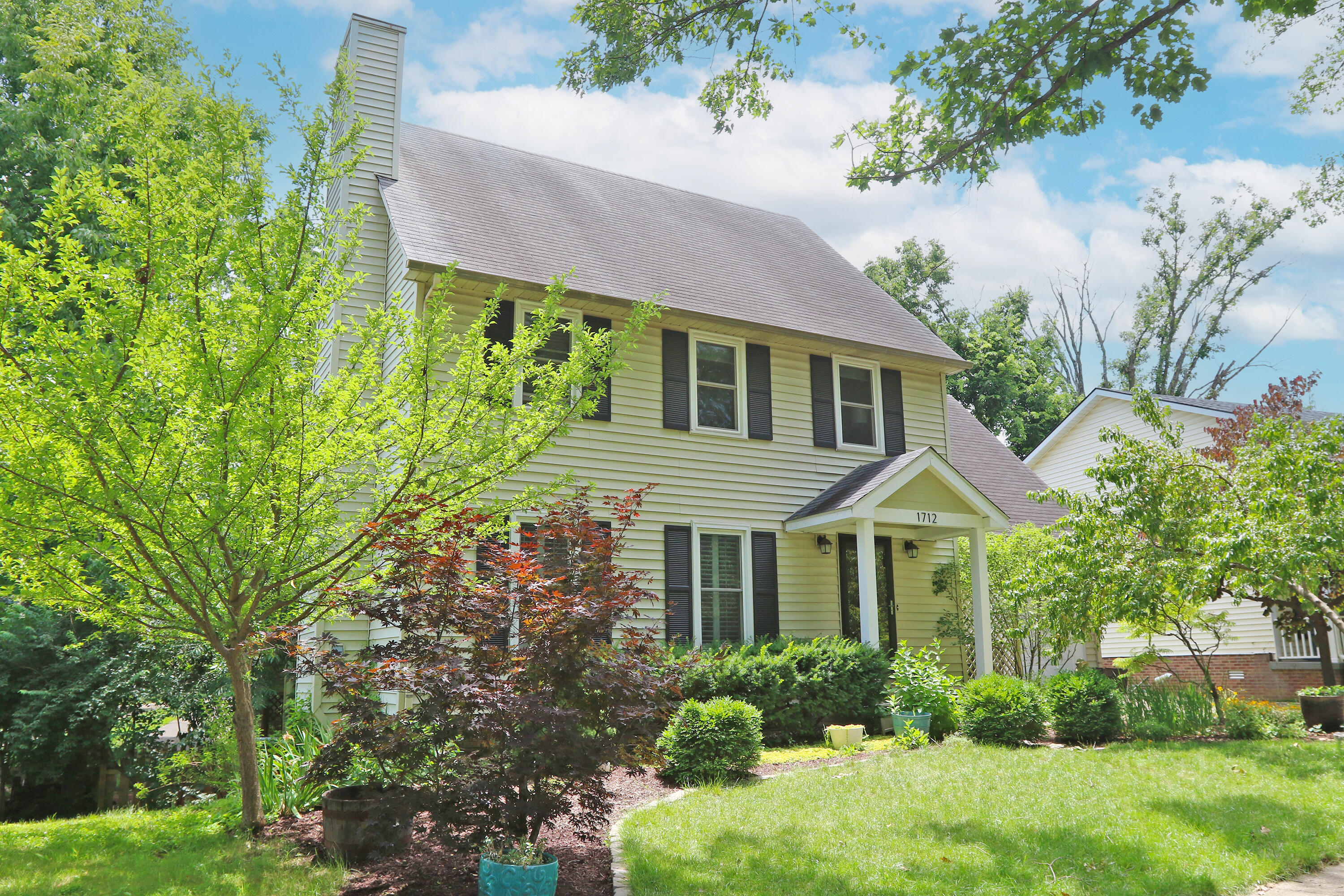 1712 Brook Park Drive Property Photo 1