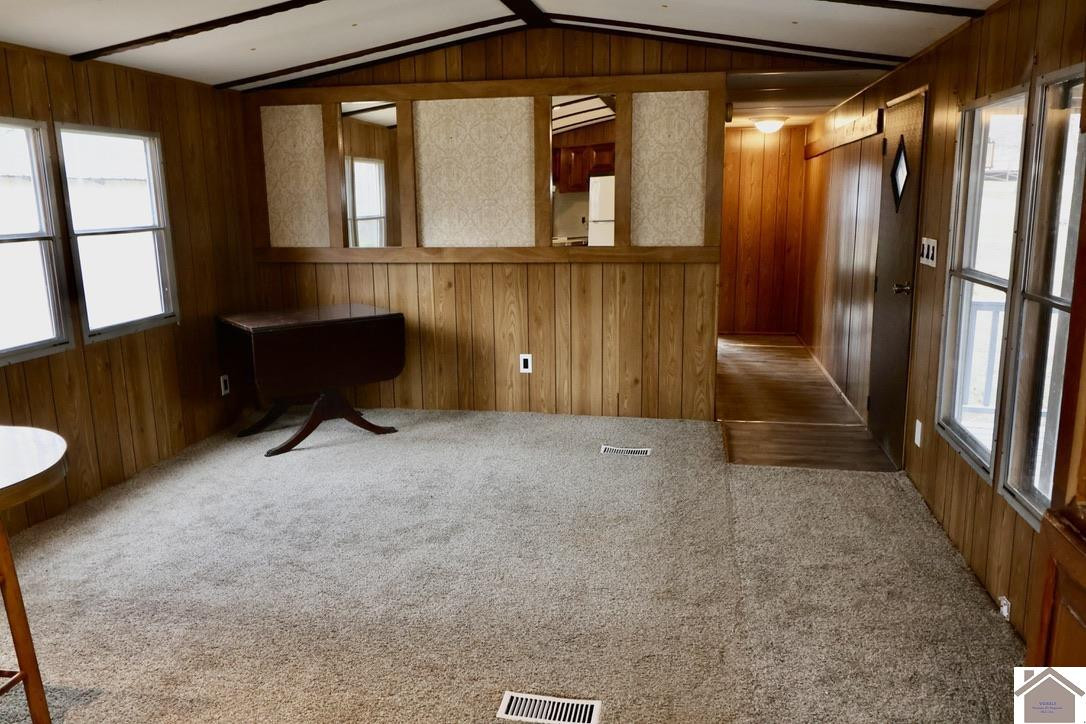 55 Seminole Drive Property Photo 7