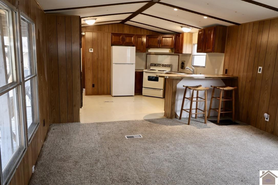 55 Seminole Drive Property Photo 25