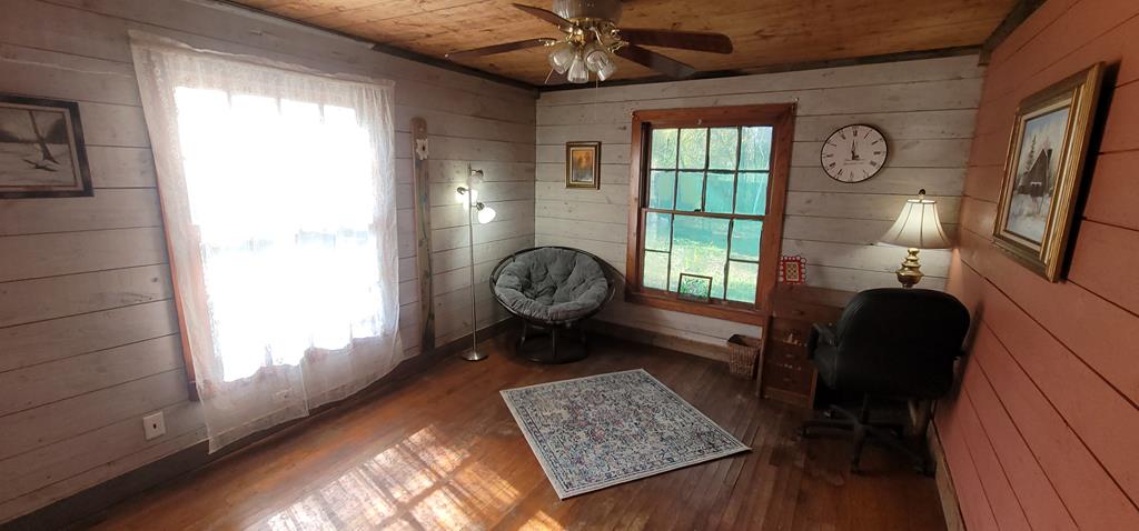 510 Trout Street Property Photo 8