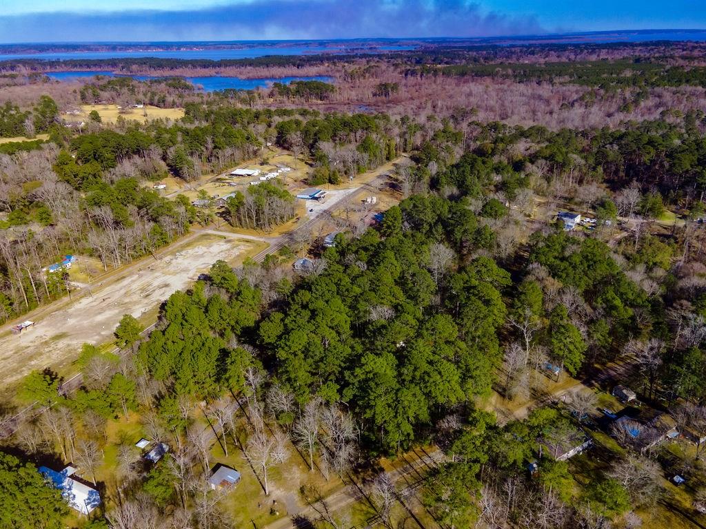512 Hazelwood Property Photo 1