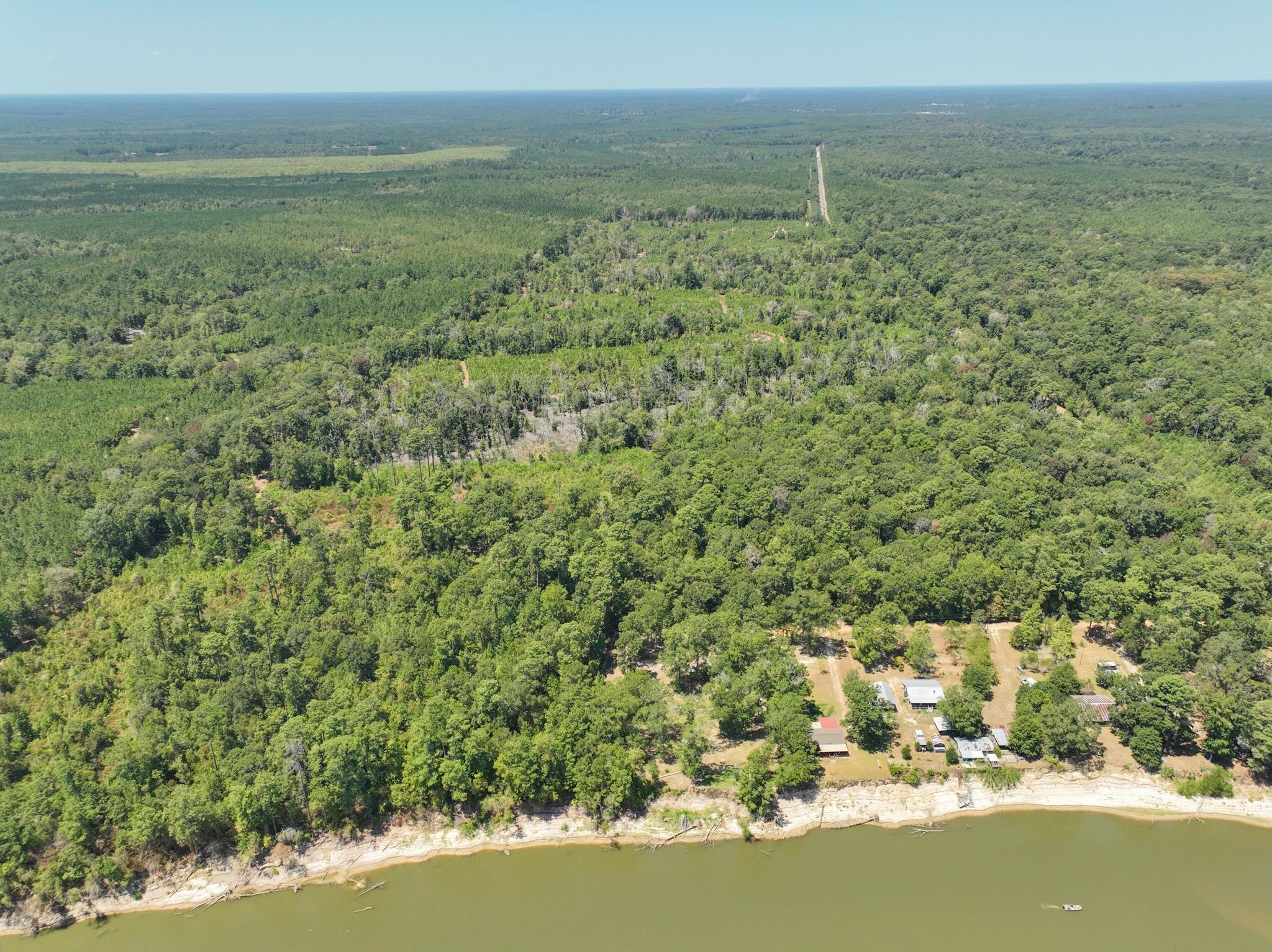 18485 Fm 1013 Property Photo 2