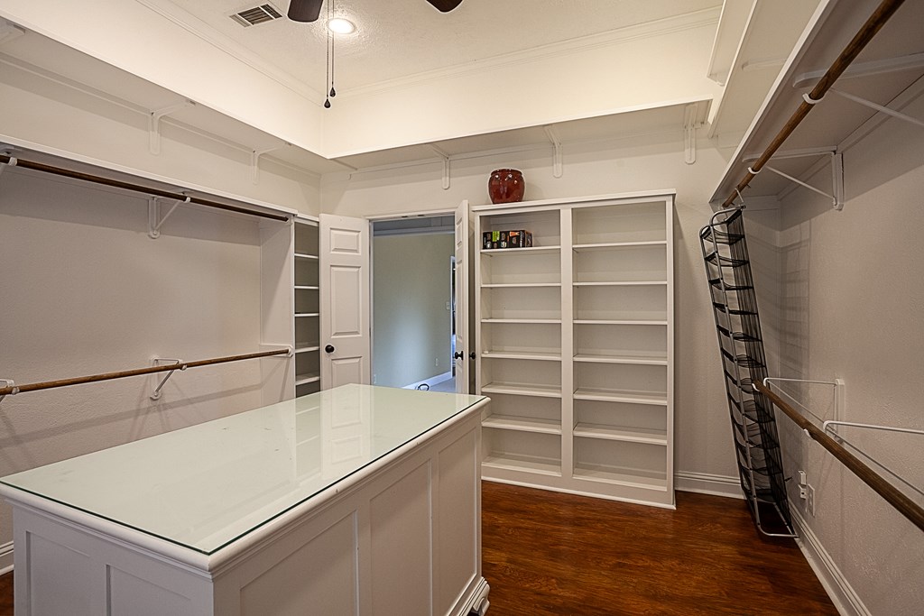 105 Houston Street Property Photo 20