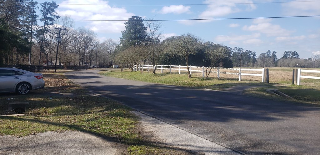 500 Arrington Road Property Photo 5