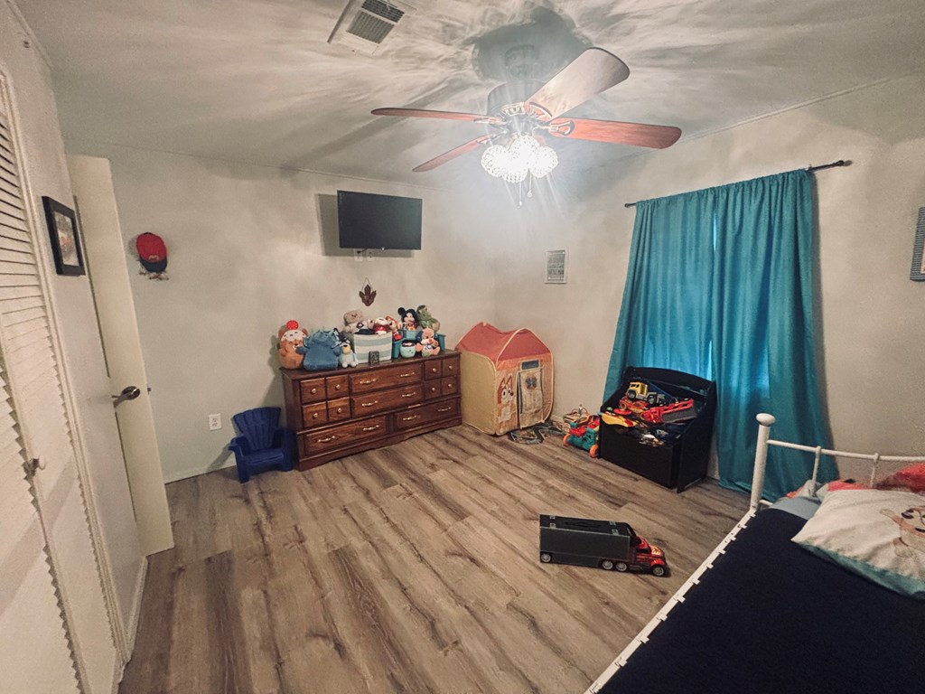 312 Magnolia Property Photo 29