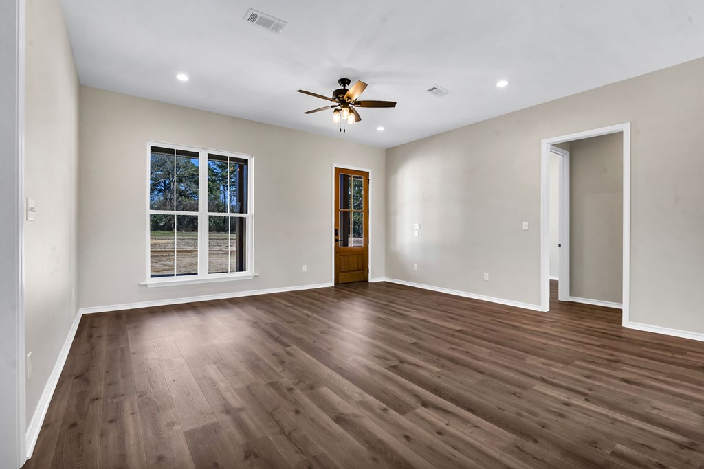 15554 Fm 777 Property Photo 9