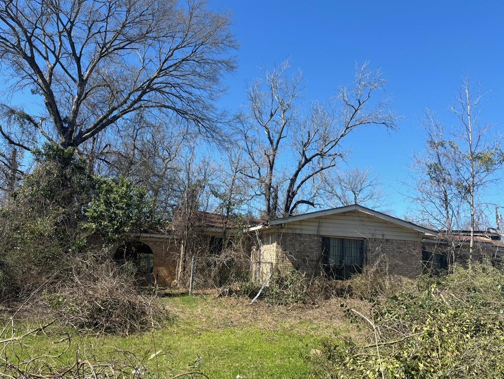 Hwy 2251 Sayers Street Property Photo 1