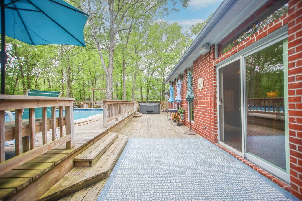 302 Southern Trace Property Photo 29